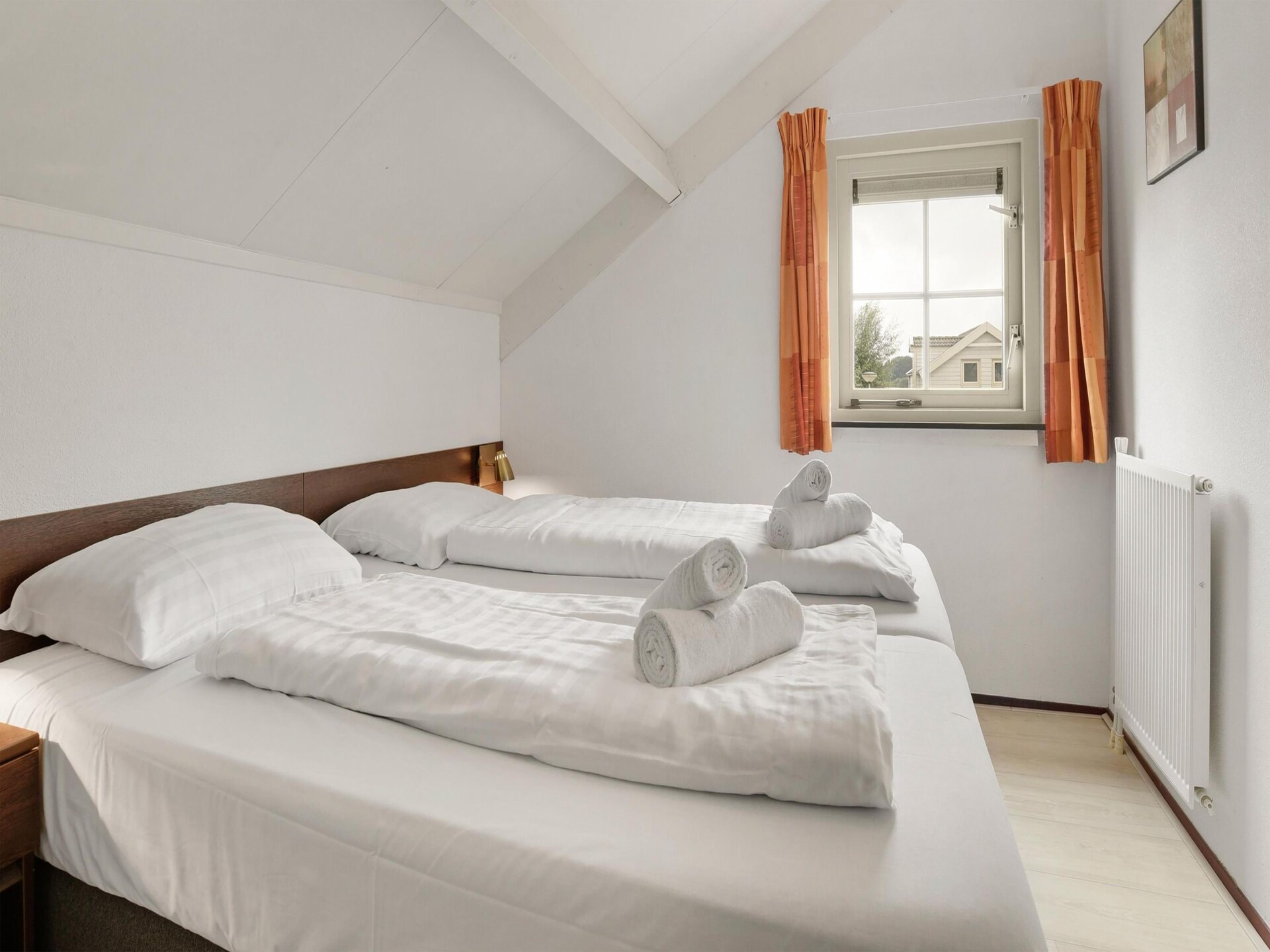 Vrijstaand vakantiehuis aan het water met aanlegsteiger in Zuid-Holland - foto 11