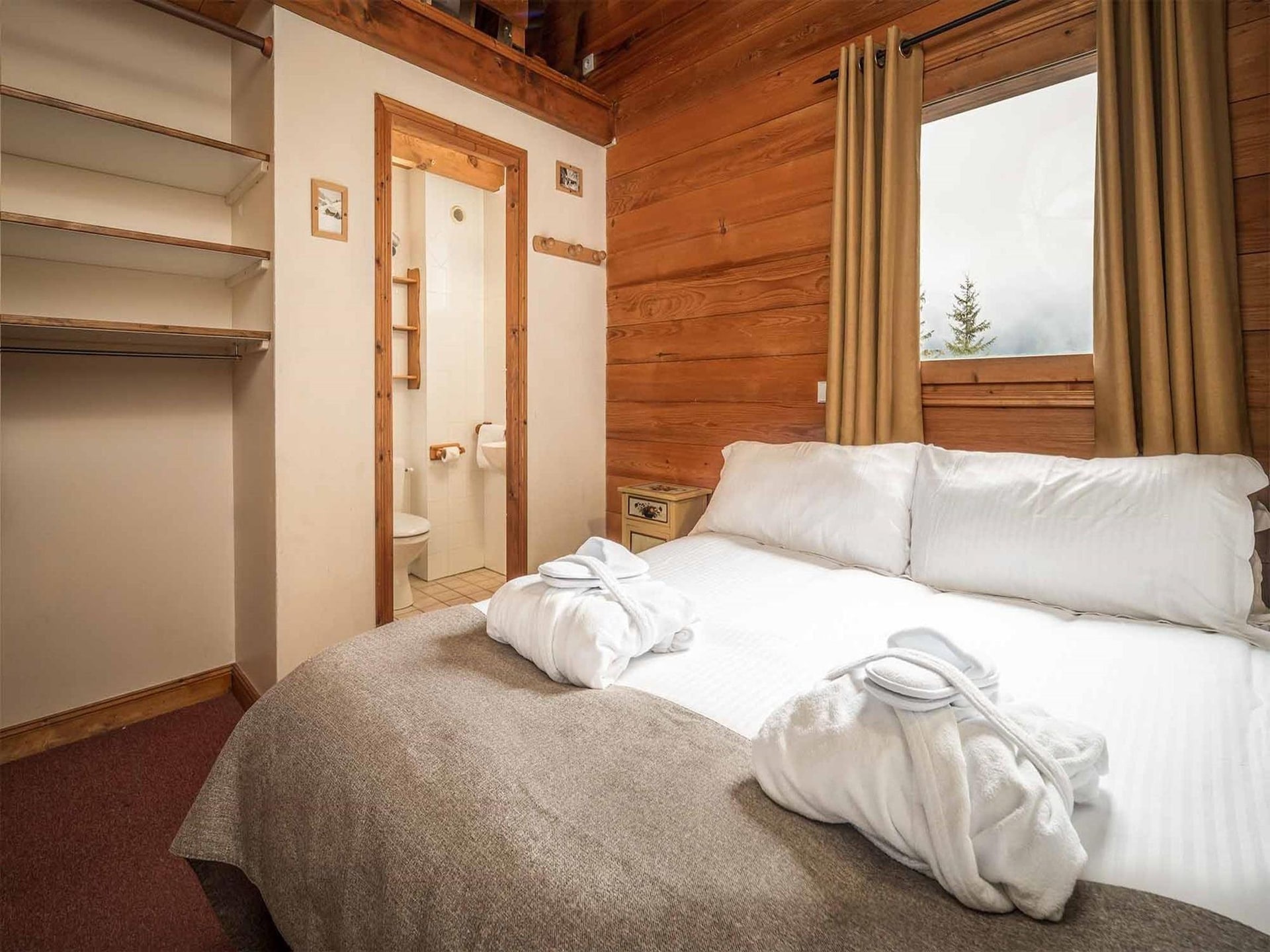 Chalet Lea: Ruim 12-persoons chalet direct aan de piste in La Tania - foto 23