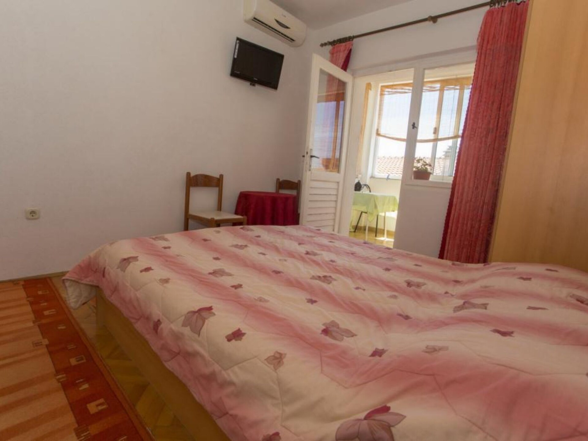 Appartement met privébalkon direct aan het strand in Brist · 2 pers. - foto 9
