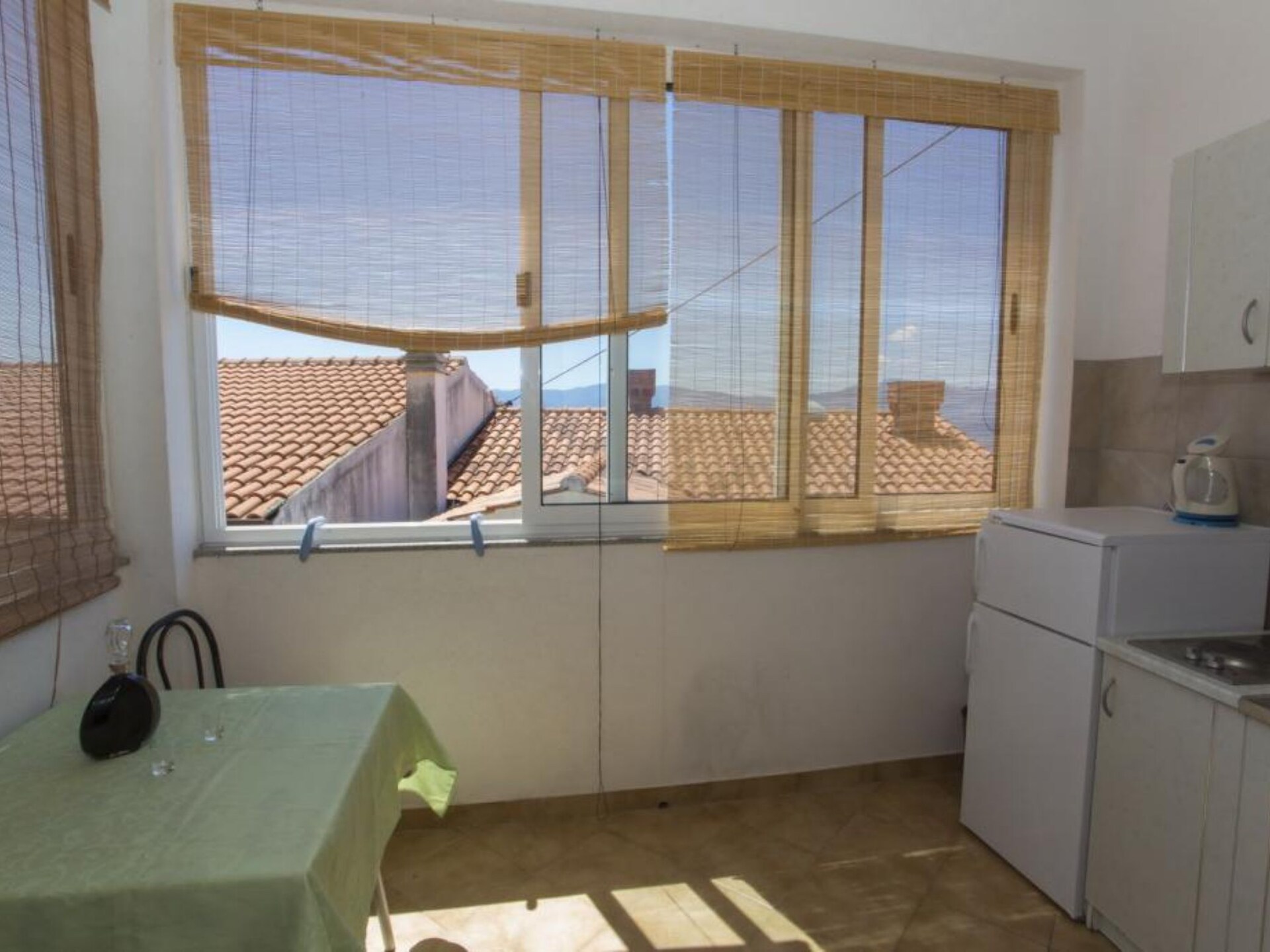 Appartement met privébalkon direct aan het strand in Brist · 2 pers. - foto 1