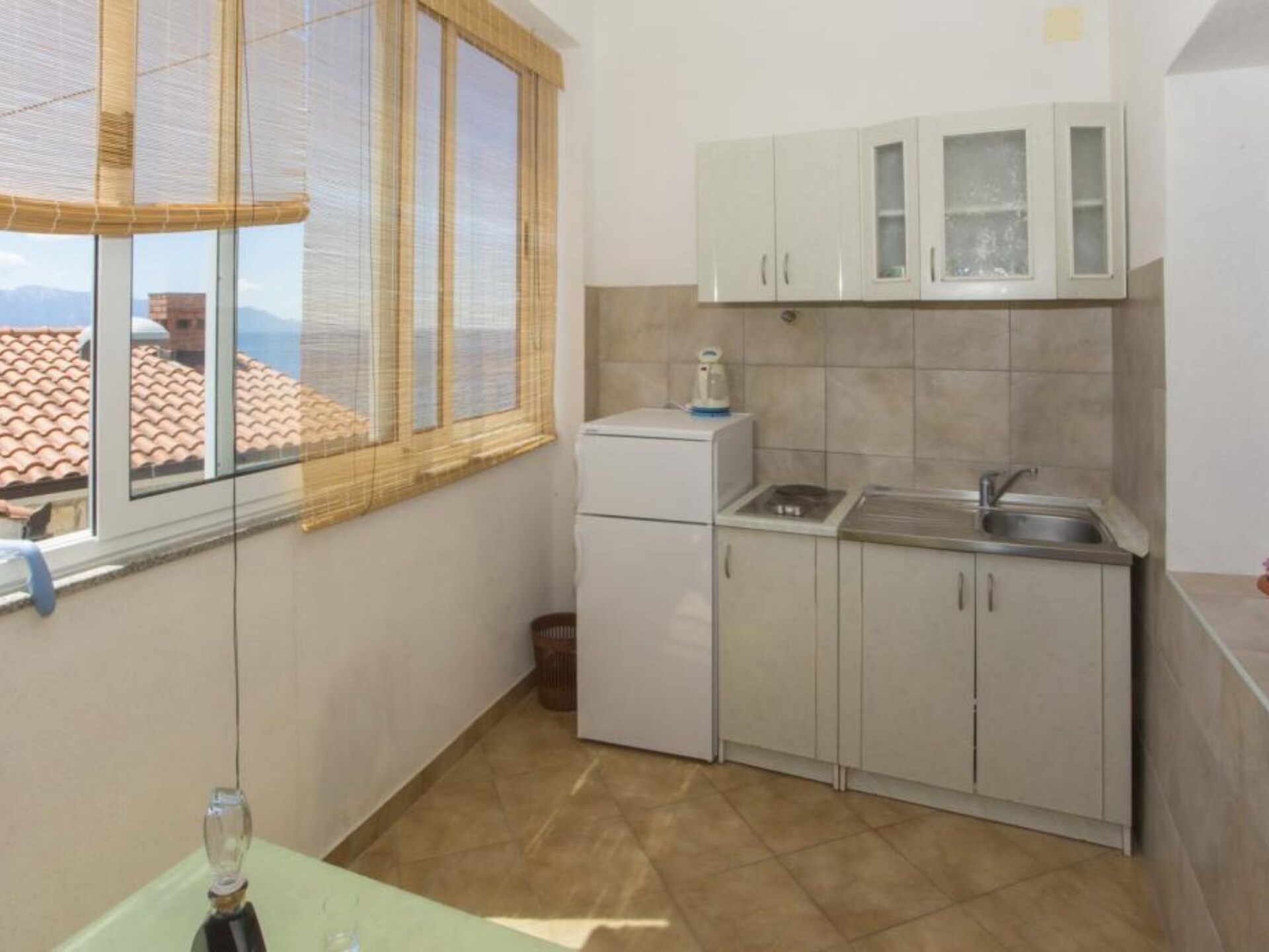 Appartement met privébalkon direct aan het strand in Brist · 2 pers. - foto 4