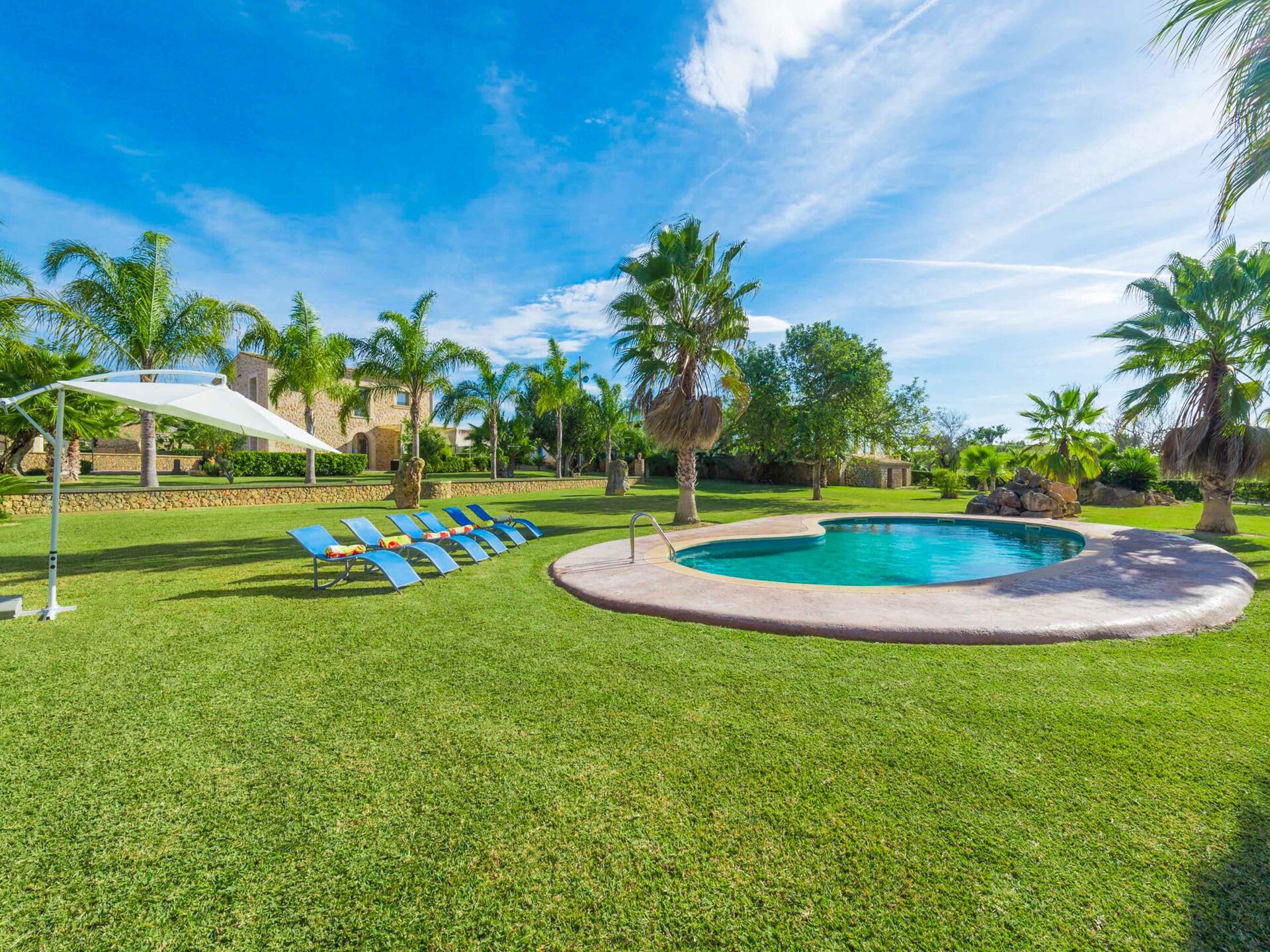 Son Perot: Luxe villa op 300.000m² landgoed met golf & privézwembad - foto 13