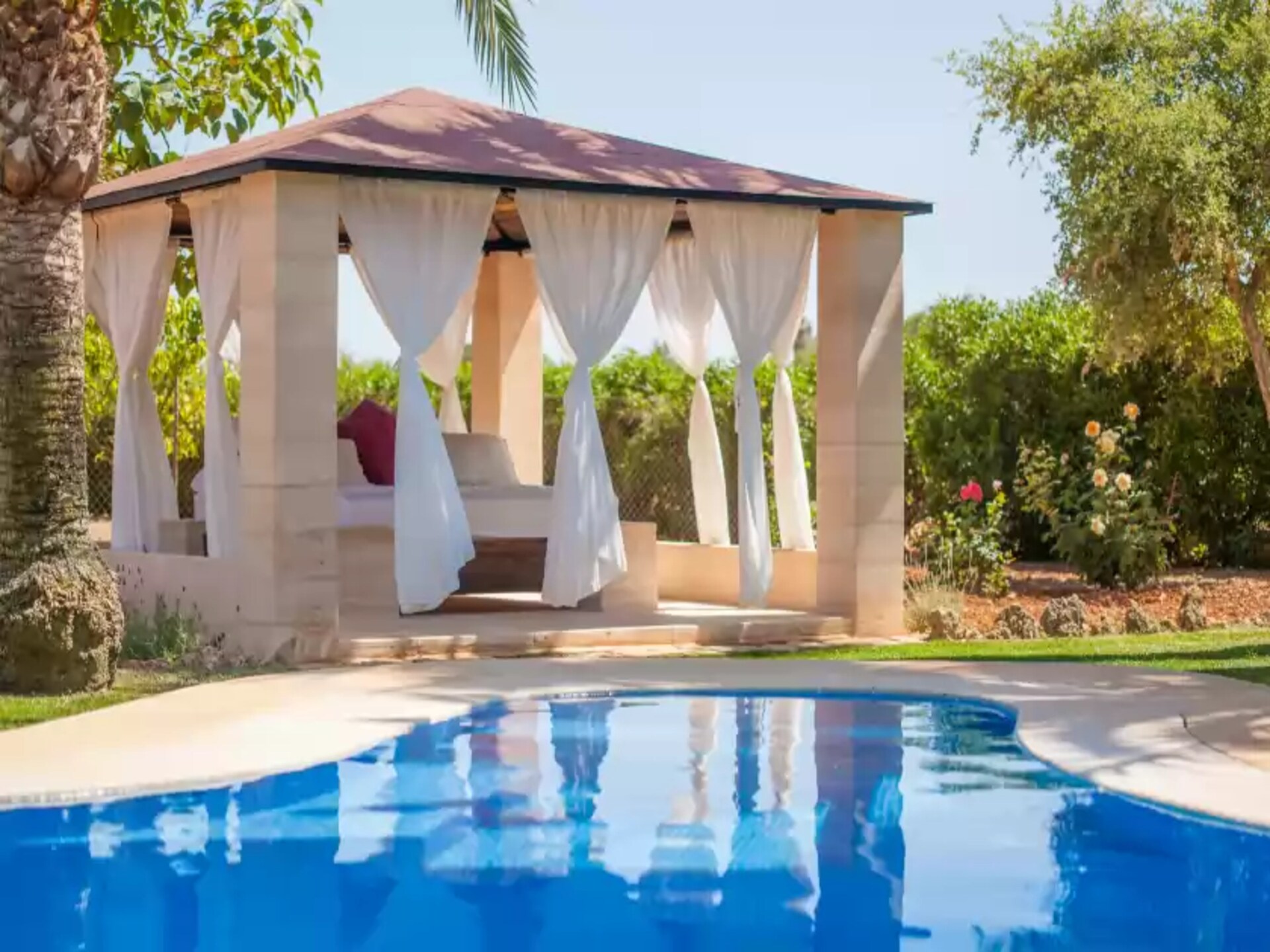 Droomvilla Can Rovey met zoutwaterzwembad en jacuzzi aan de golfbaan in Inca - foto 16