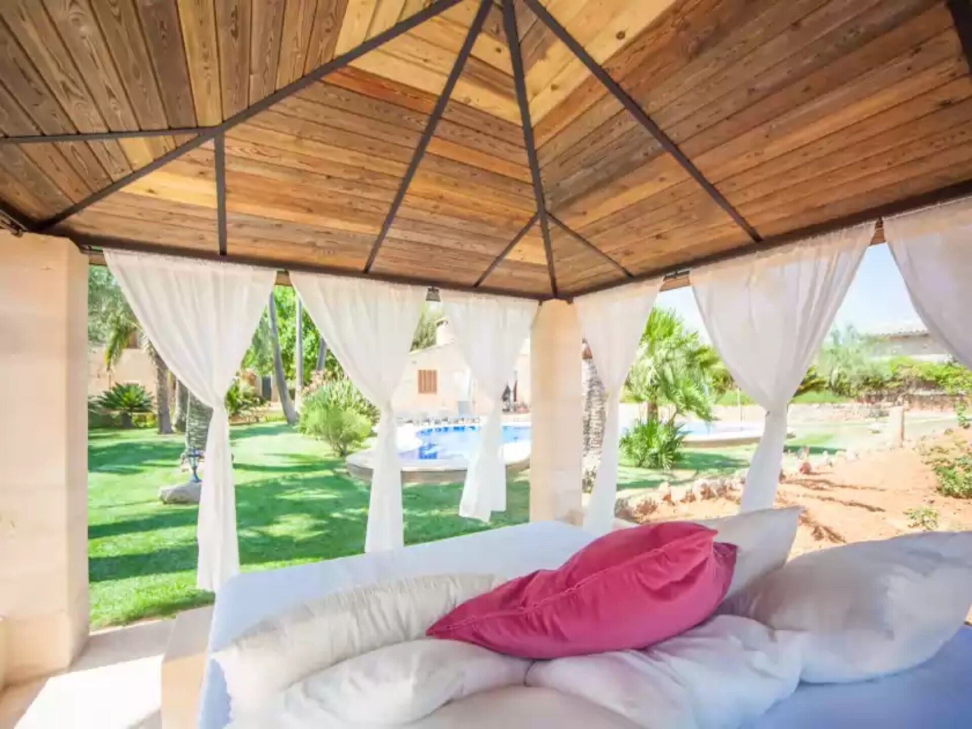 Droomvilla Can Rovey met zoutwaterzwembad en jacuzzi aan de golfbaan in Inca - foto 17