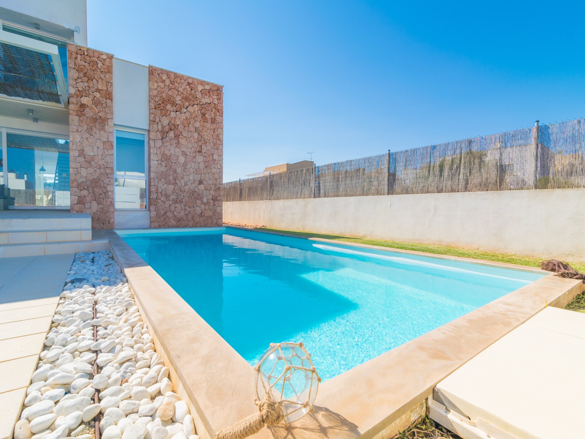 Vrijstaande villa met privézwembad nabij strand Sa Ràpita - foto 9