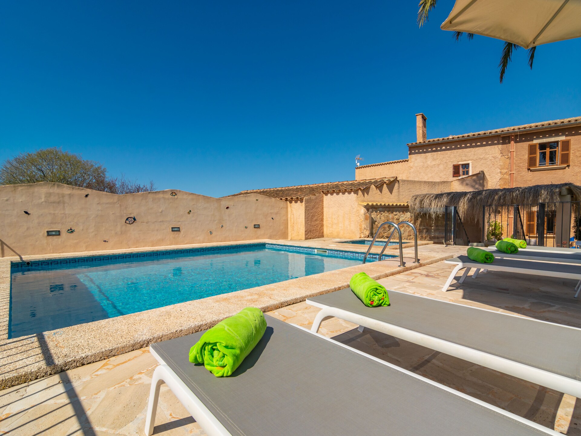 Privézwembad en rust in Villa Na Burguera, Cala D'or - foto 10