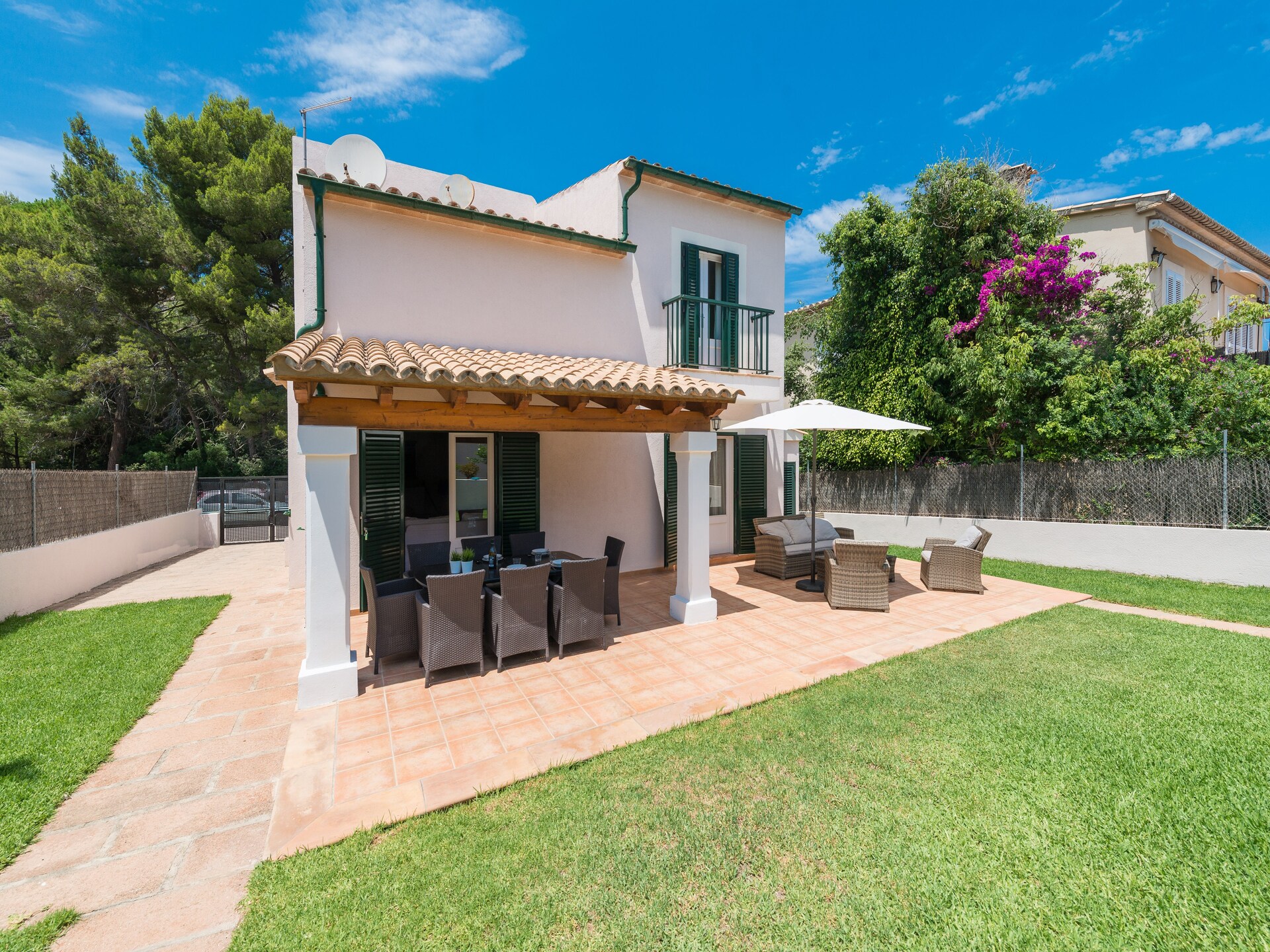 Vrijstaande villa met privézwembad op 100 meter van het strand in Cala Sant Vicenç - foto 9