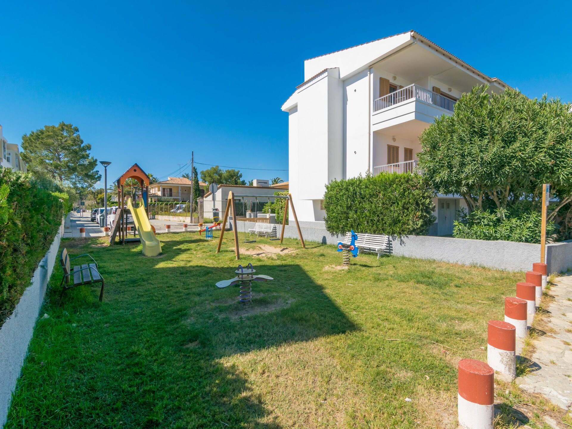 Sfeervol appartement aan de golfbaan met zeezicht op 100m van het strand - foto 19