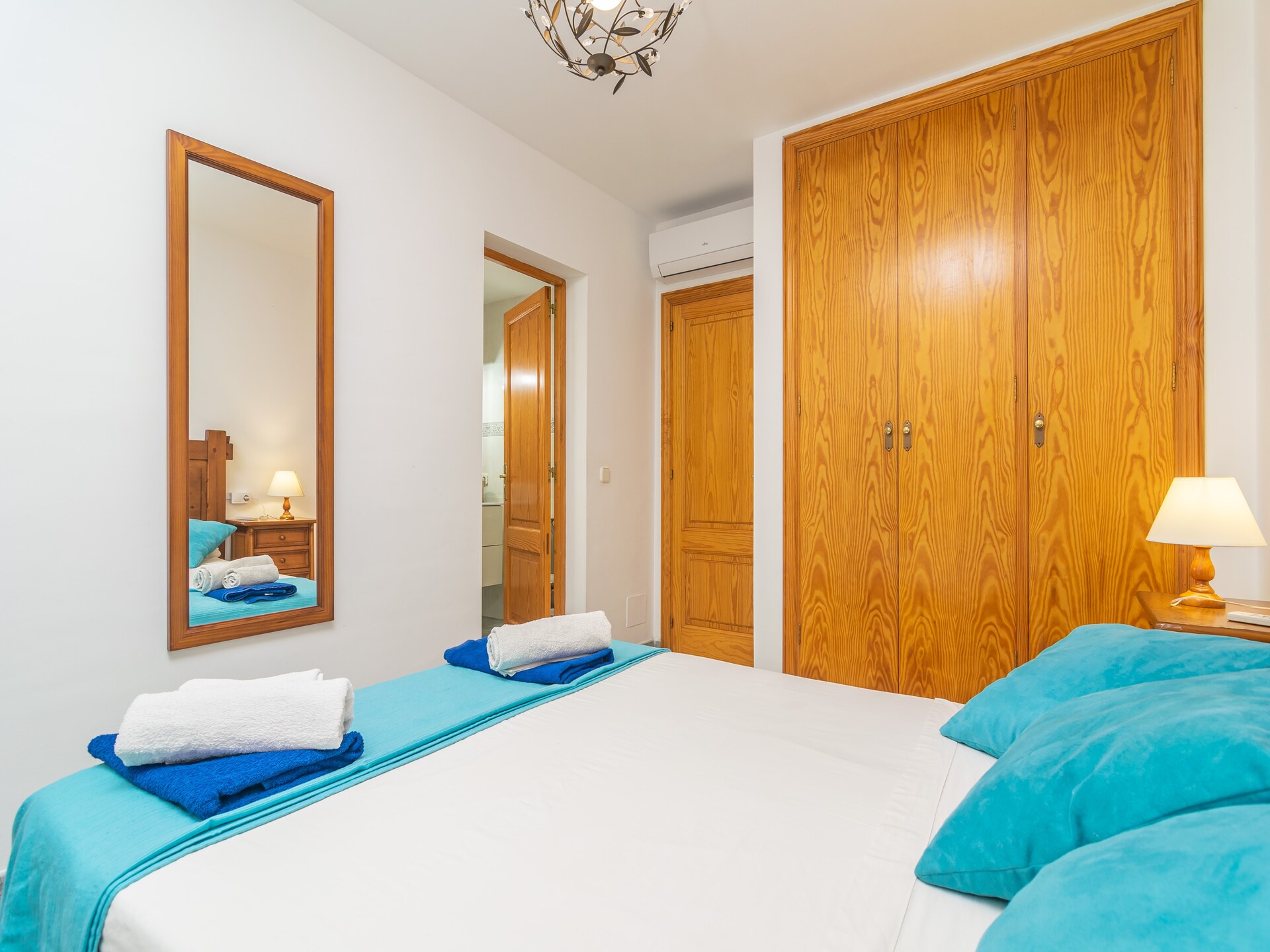 Vrijstaande villa met privézwembad nabij de stranden van Cala d'Or - foto 23