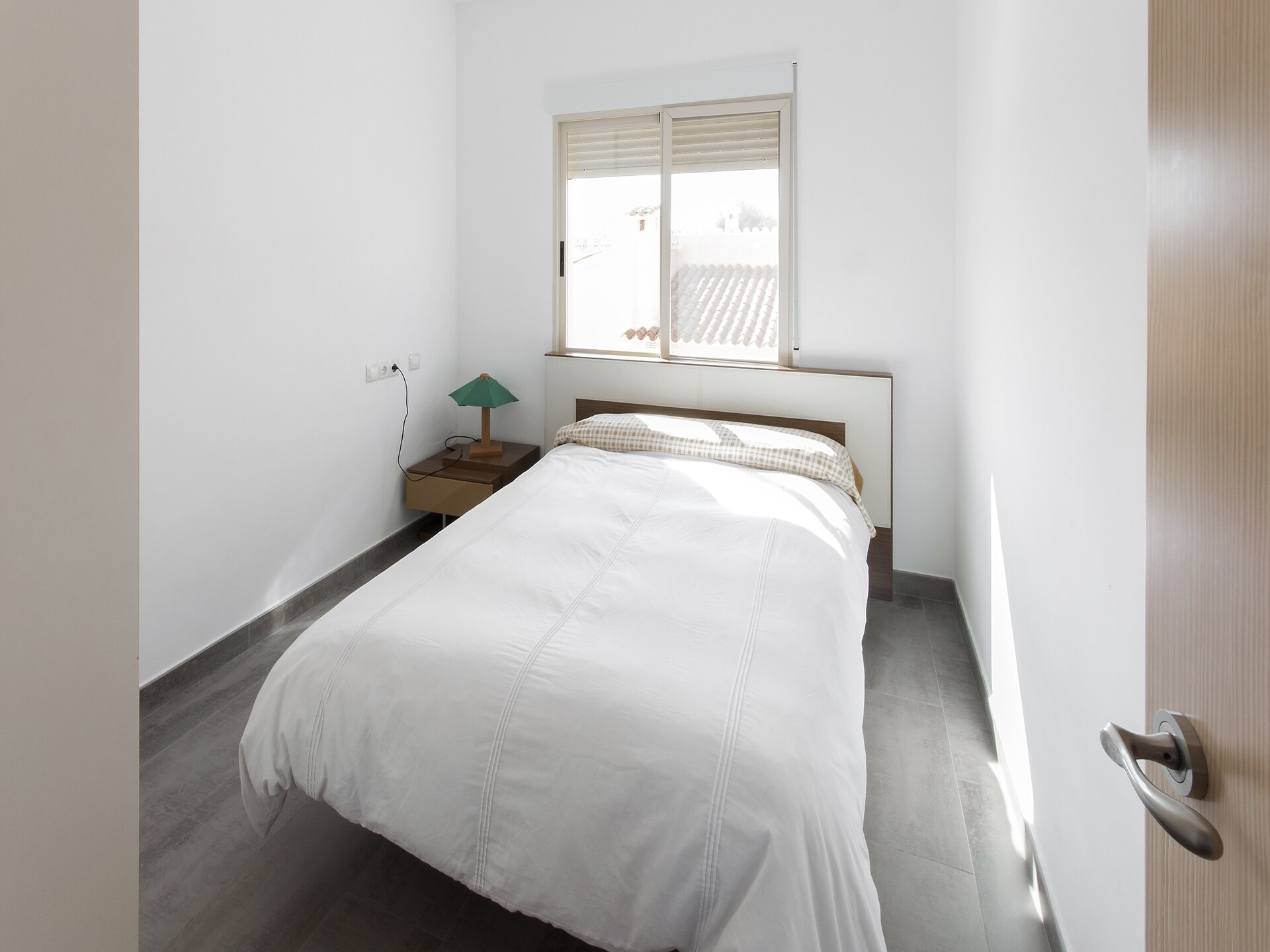 Licht appartement aan golfbaan Oliva met zwembad, vlakbij strand - foto 6
