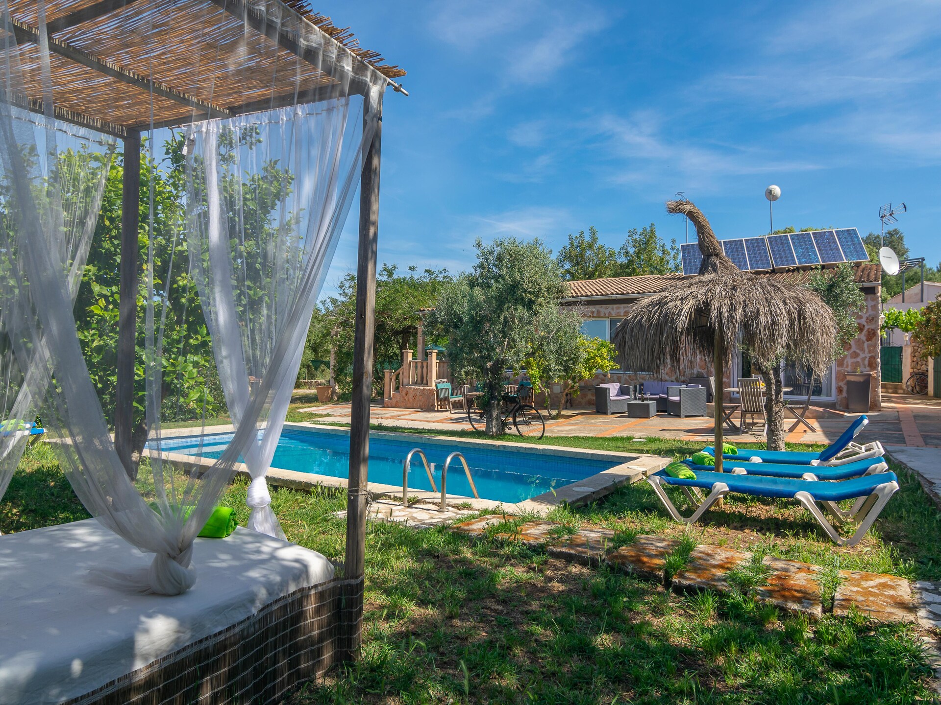 Vrijstaande villa aan de golfbaan in Llucmajor met privézwembad - foto 31