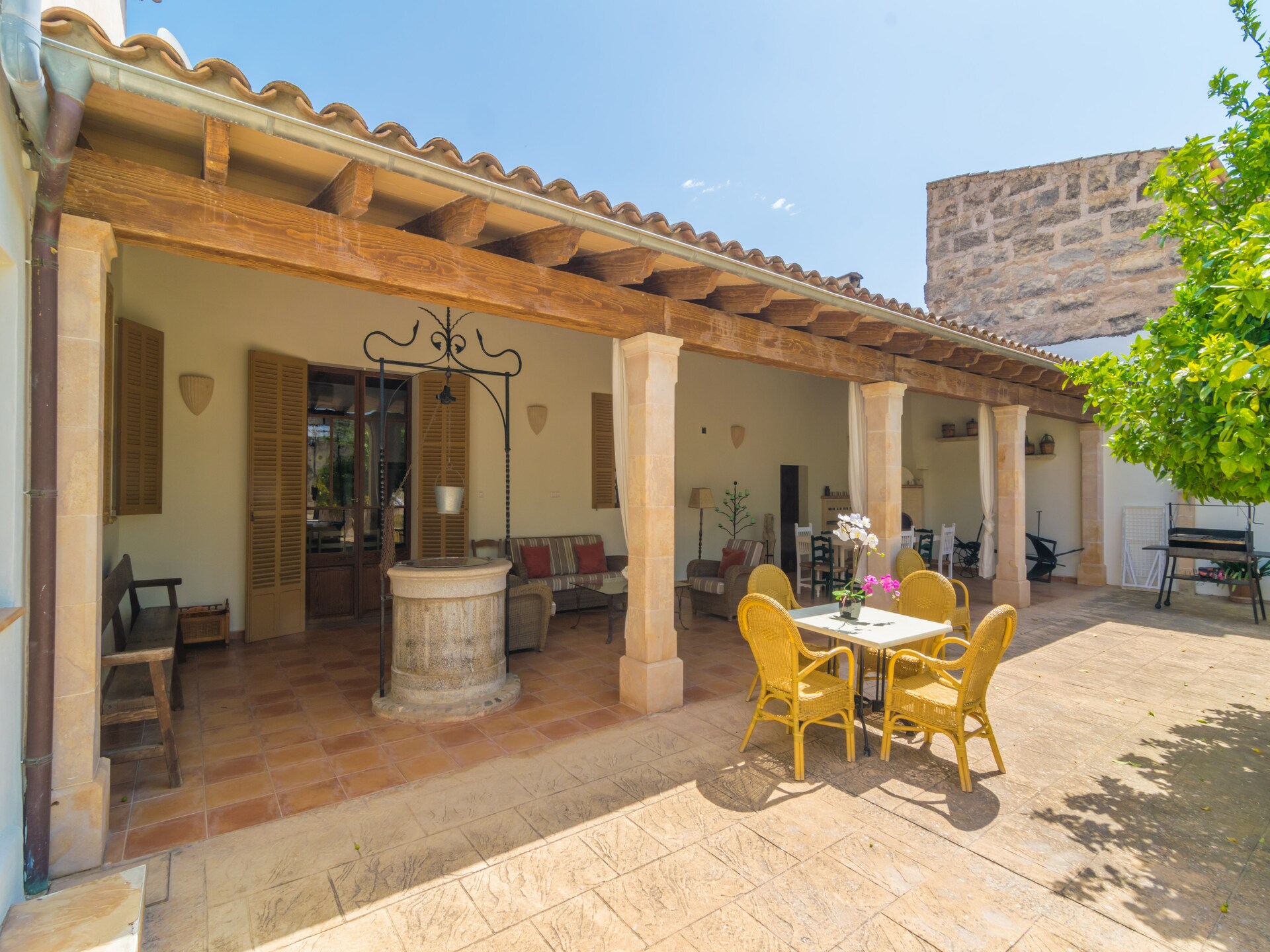 Authentieke Mallorcaanse villa met privézwembad aan de golfbaan in Maria de la Salut - foto 7
