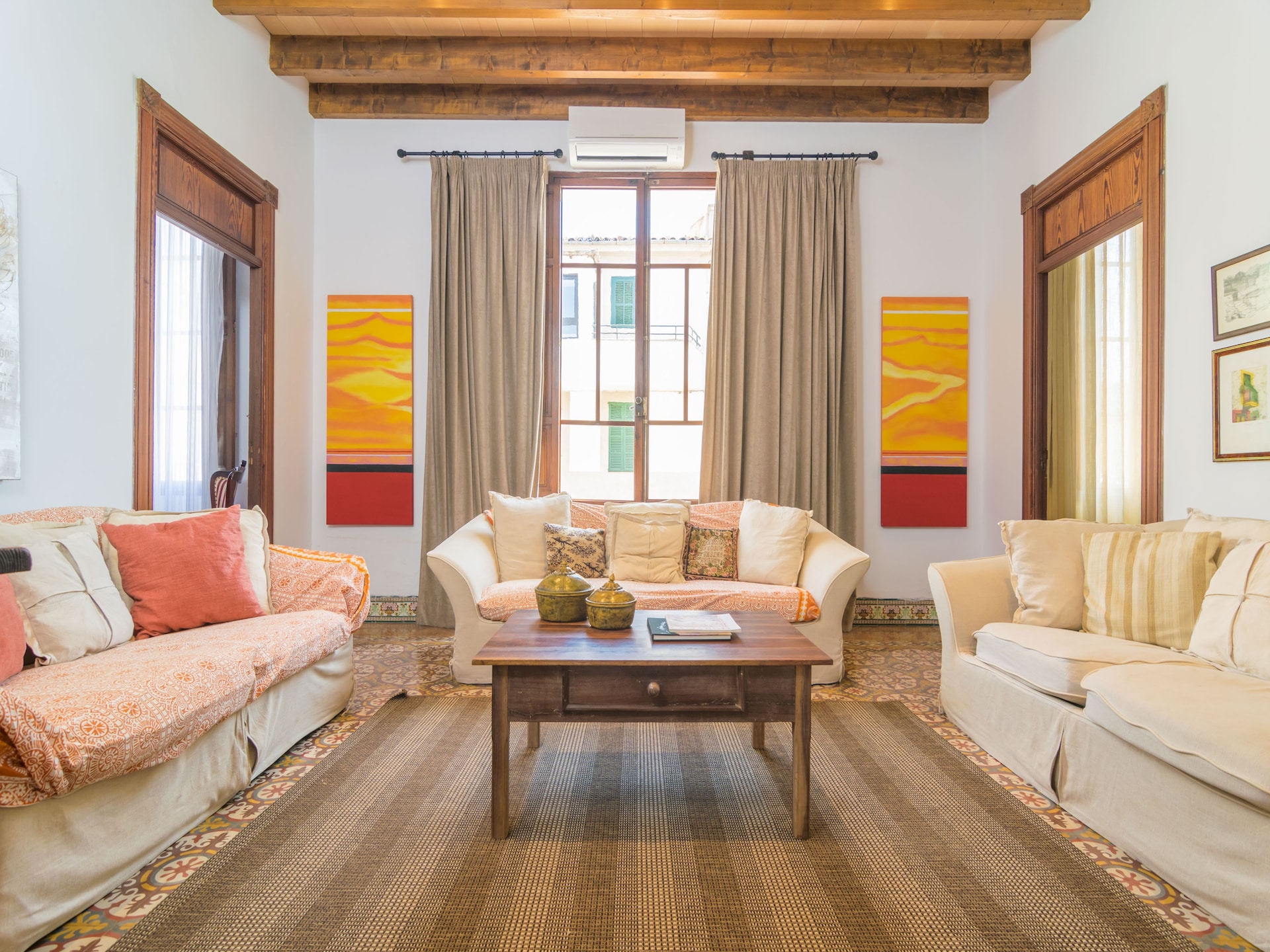 Authentieke Mallorcaanse villa met privézwembad aan de golfbaan in Maria de la Salut - foto 2