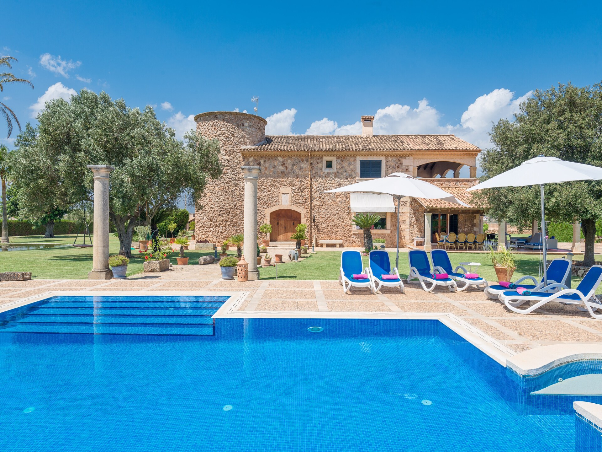 Authentieke villa met privézwembad aan golfbaan in Sa Pobla - foto 16