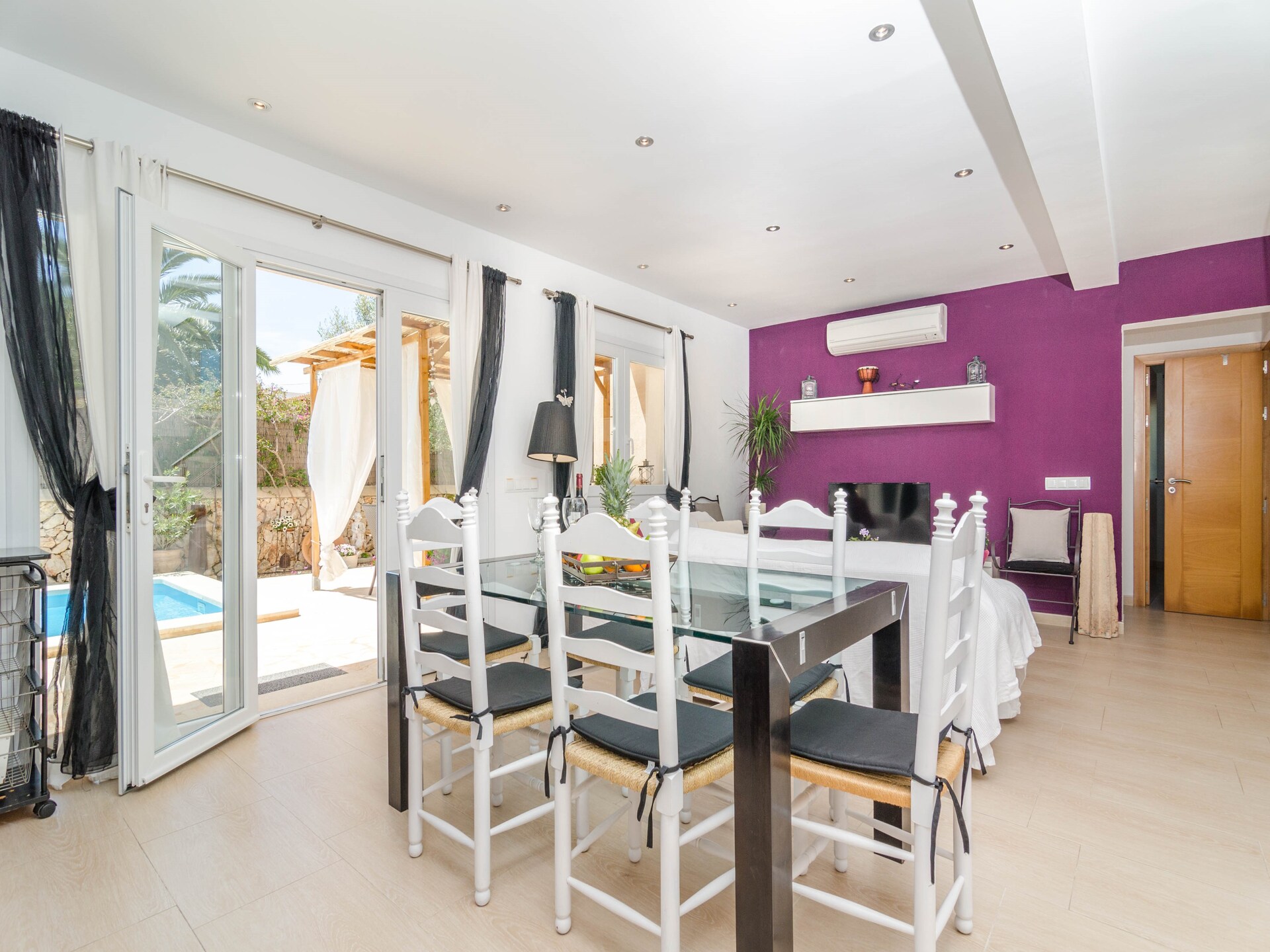 Vrijstaande villa met privézwembad, vlakbij Cala Santanyí - foto 3
