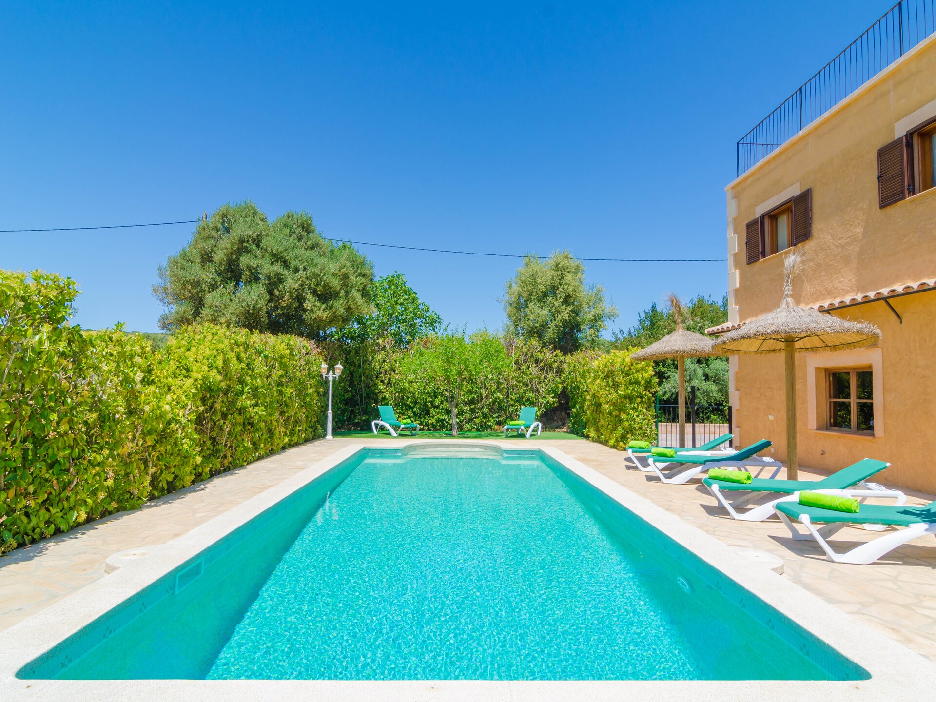 Vrijstaande villa met privézwembad en tennisbaan aan golfbaan Manacor - foto 7