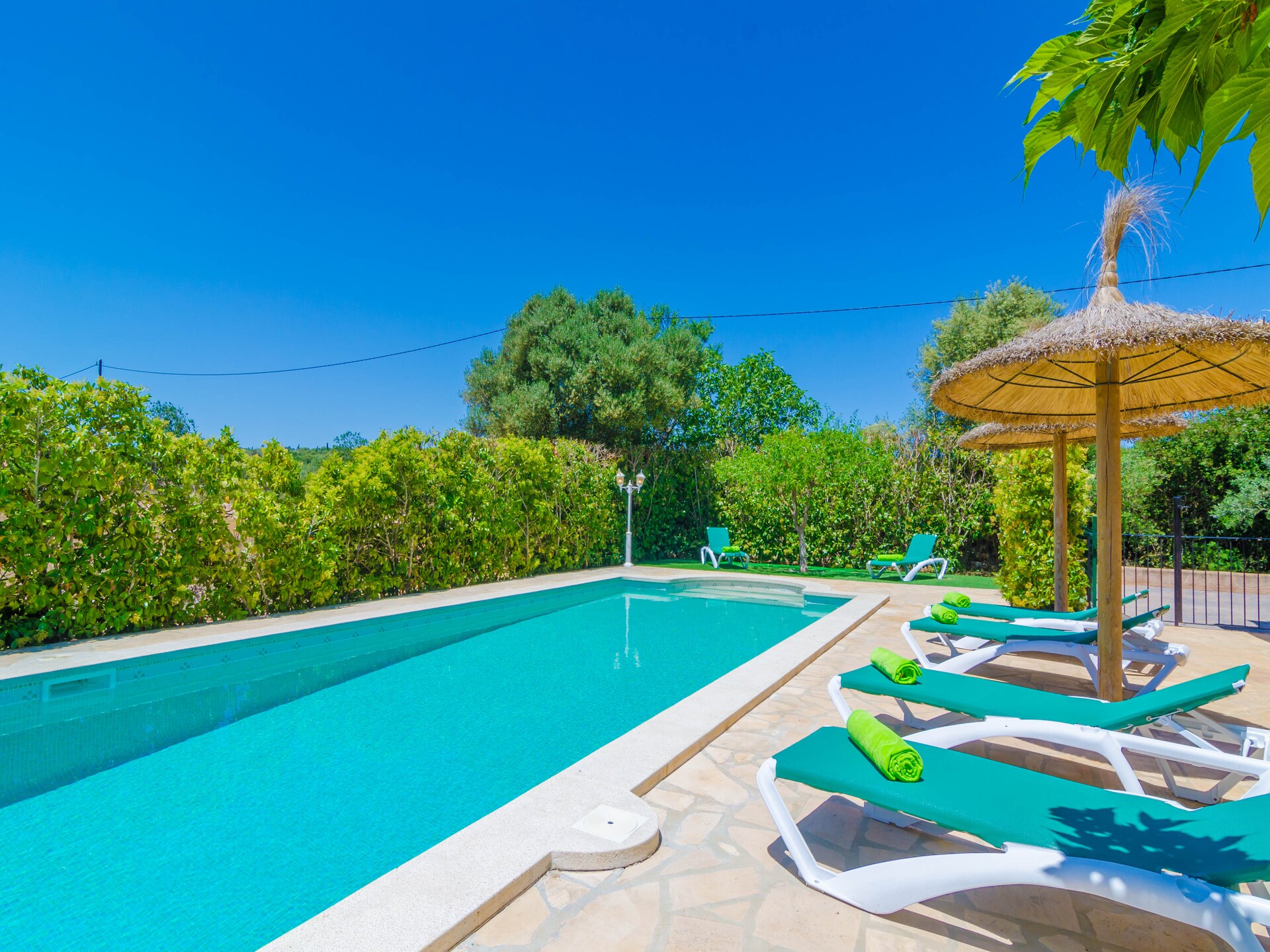 Vrijstaande villa met privézwembad en tennisbaan aan golfbaan Manacor - foto 11