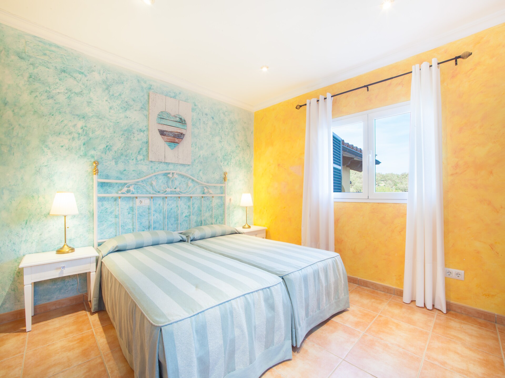 Vrijstaande villa met privézwembad aan de voet van de Sierra de Tramuntana - foto 3
