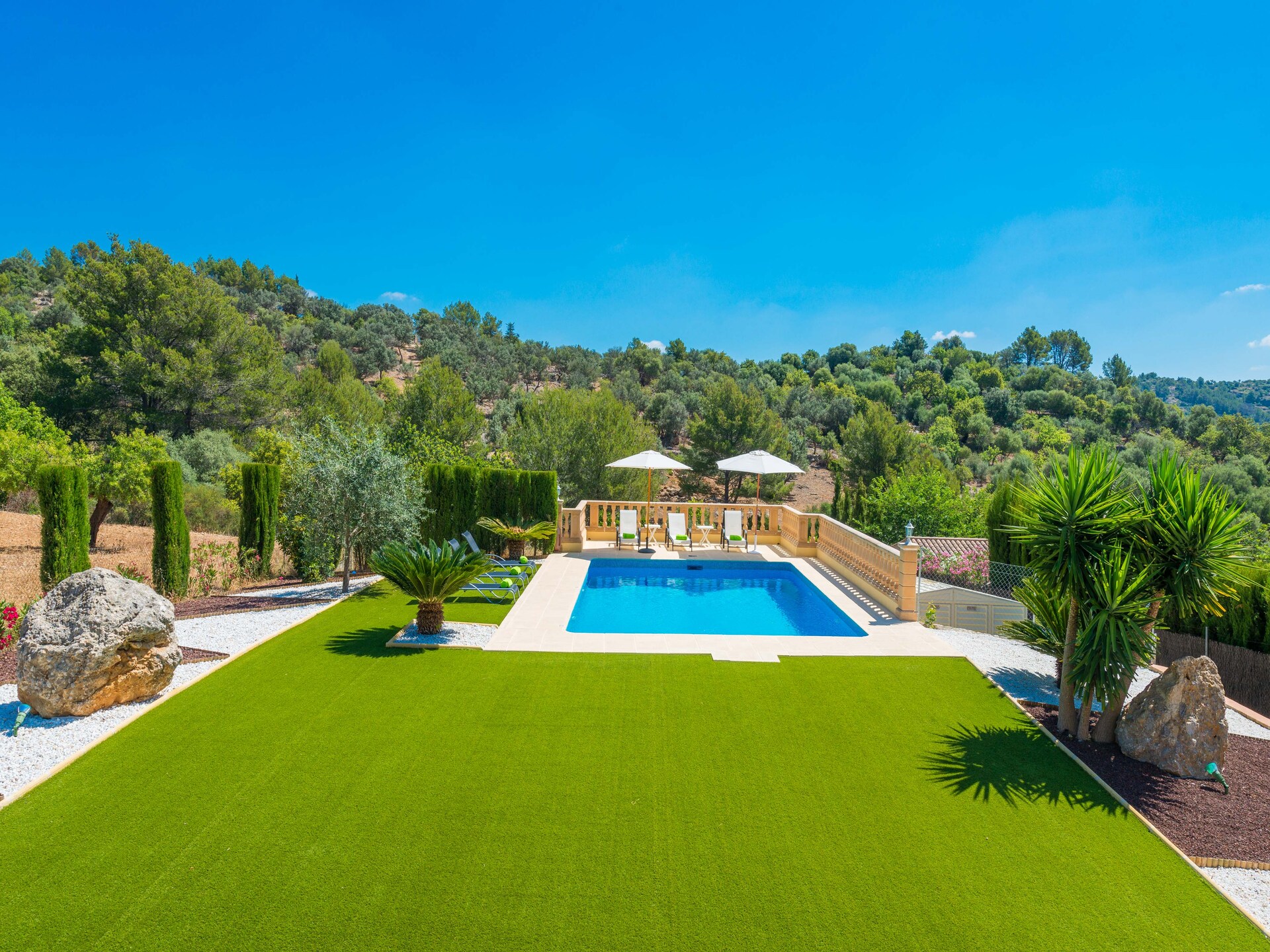 Vrijstaande villa met privézwembad aan de voet van de Sierra de Tramuntana - foto 32