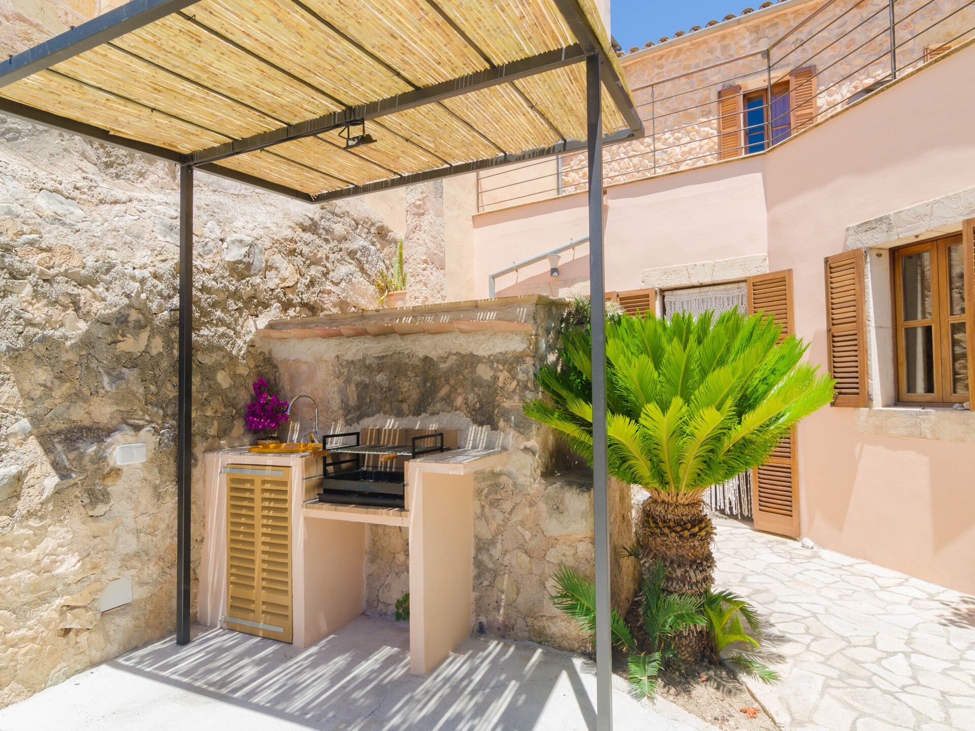Villa met privézwembad in hartje Vilafranca de Bonany - foto 29