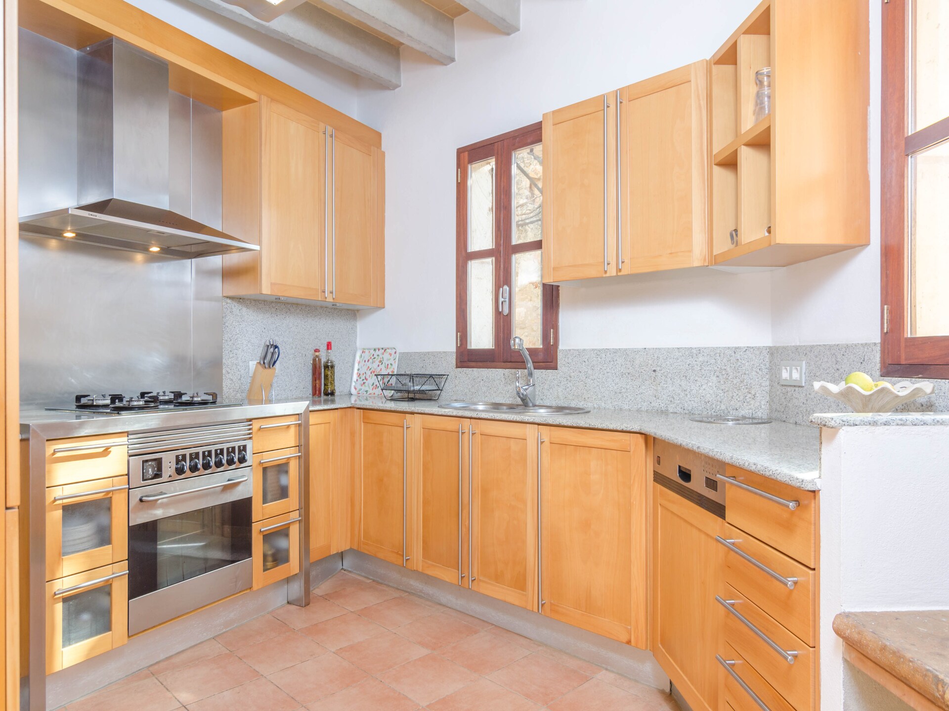 Villa met privézwembad in hartje Vilafranca de Bonany - foto 4