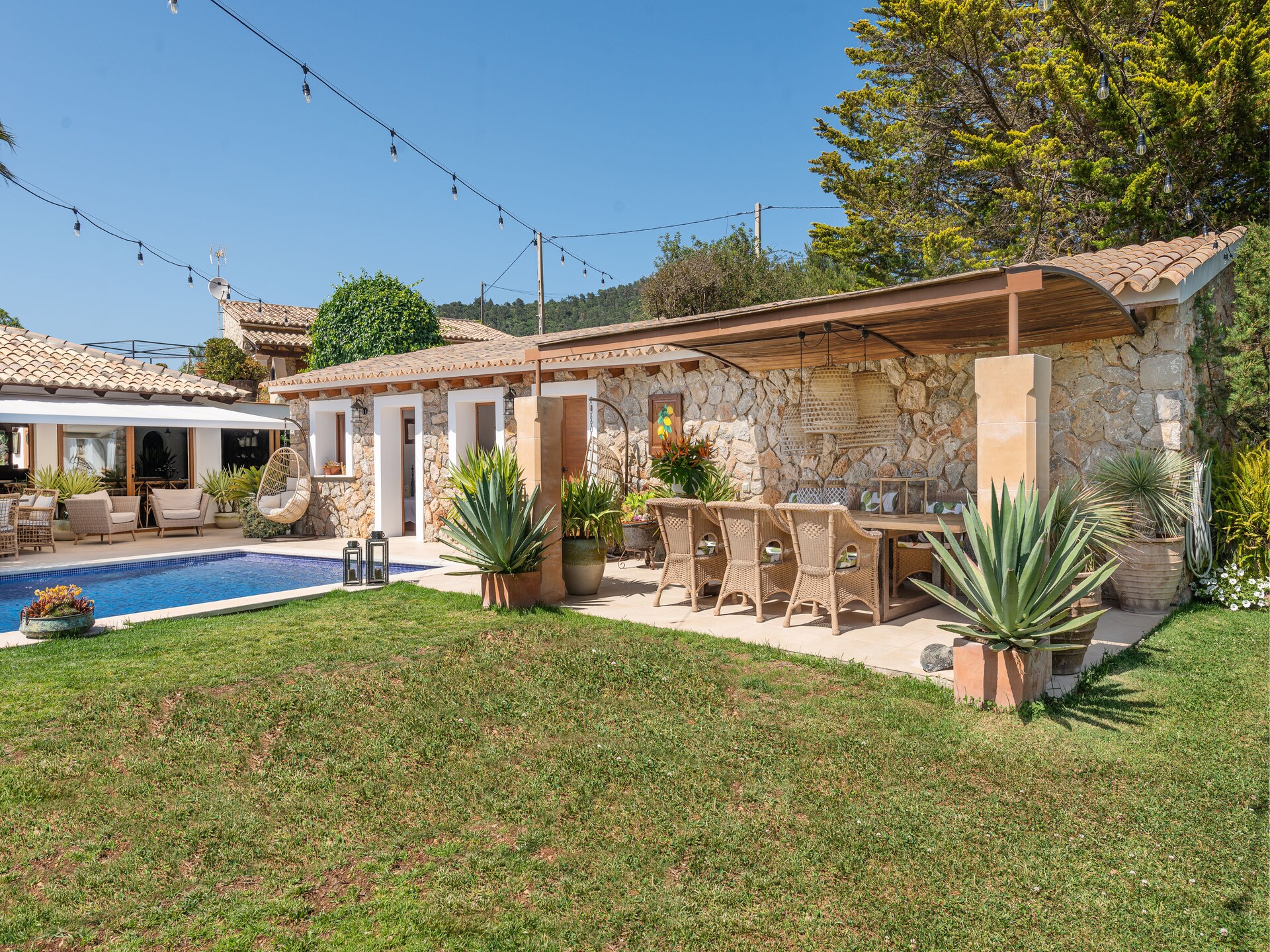 Vrijstaande villa met privézwembad aan de voet van de Tramuntana - foto 8