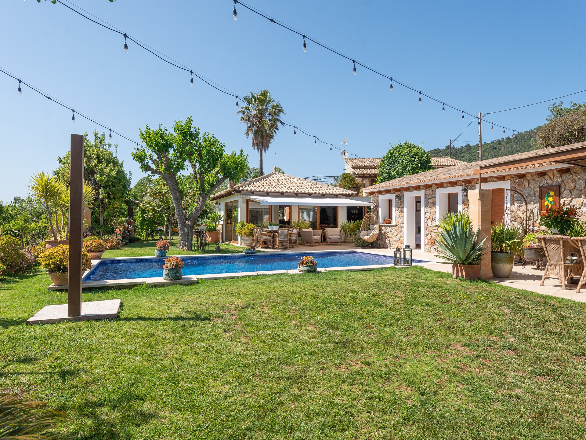 Vrijstaande villa met privézwembad aan de voet van de Tramuntana - foto 10