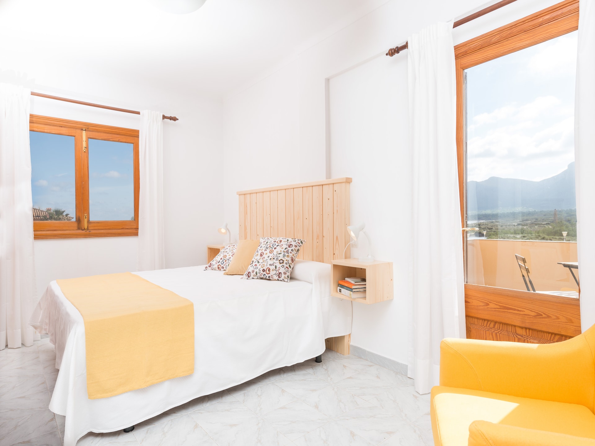 Aan het strand: Ruime tent Can Fusteret in Son Serra De Marina - foto 18