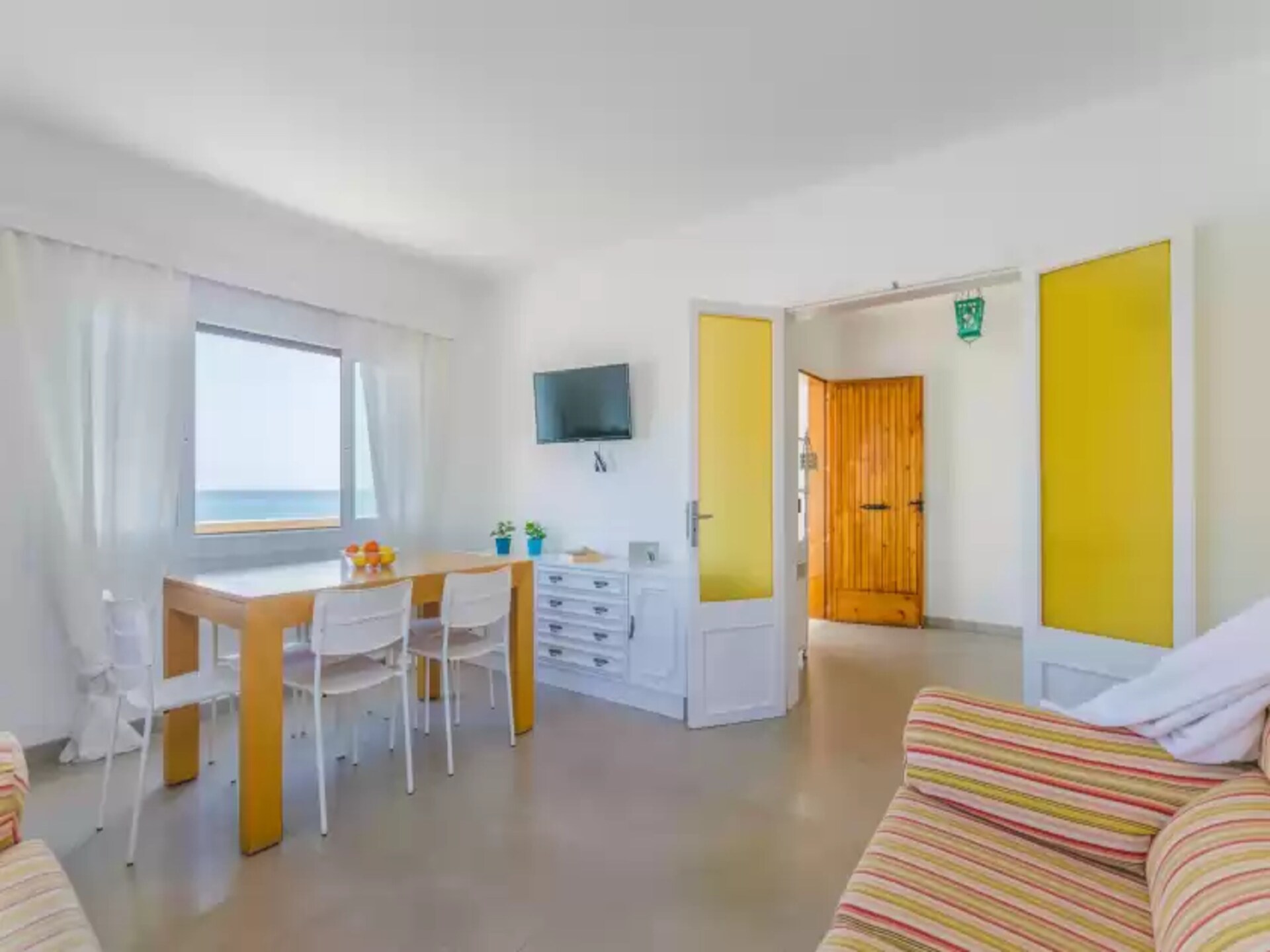 Centraal gelegen tent in Son Serra De Marina aan het strand - foto 7