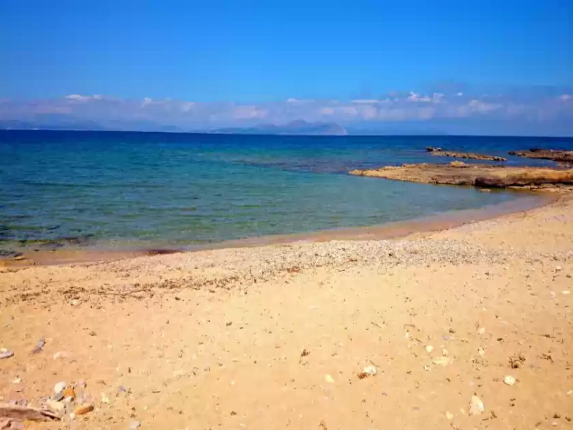 Op 400 m van het strand: Sestanyol tent in Colonia de Sant Pere - foto 21