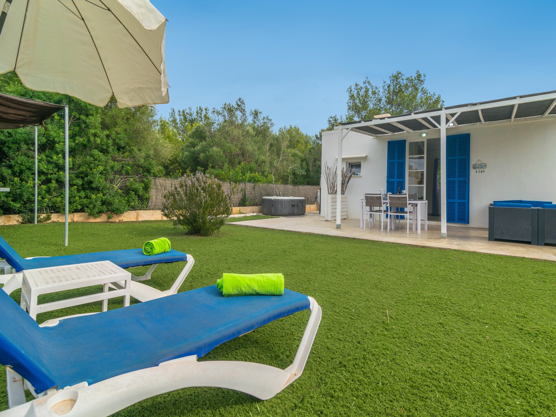 Op 400 m van het strand: Sestanyol tent in Colonia de Sant Pere - foto 15