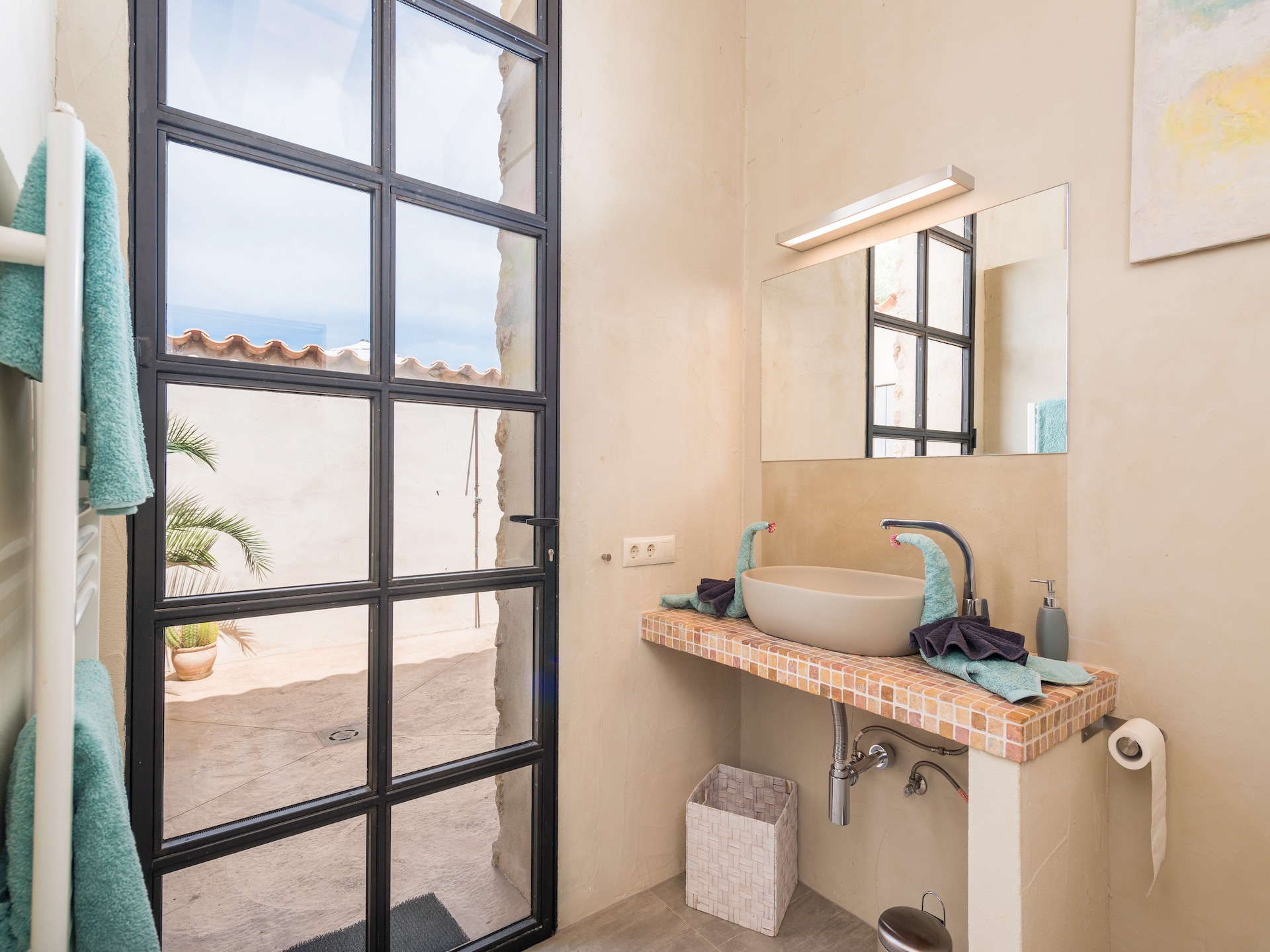 Eco Cascada: Romantische stenen villa met privézwembad op ecologische finca - foto 13