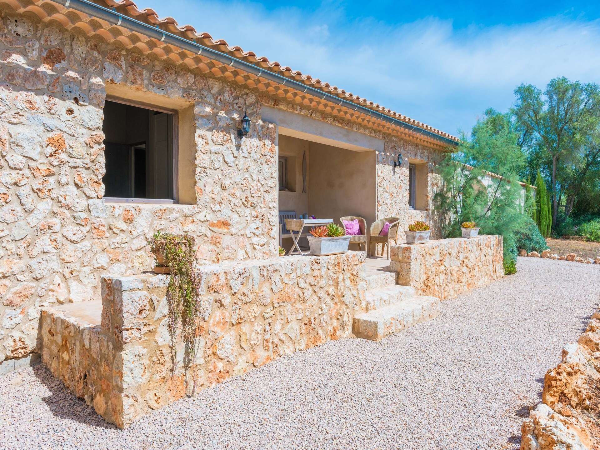 Eco Cascada: Romantische stenen villa met privézwembad op ecologische finca - foto 1