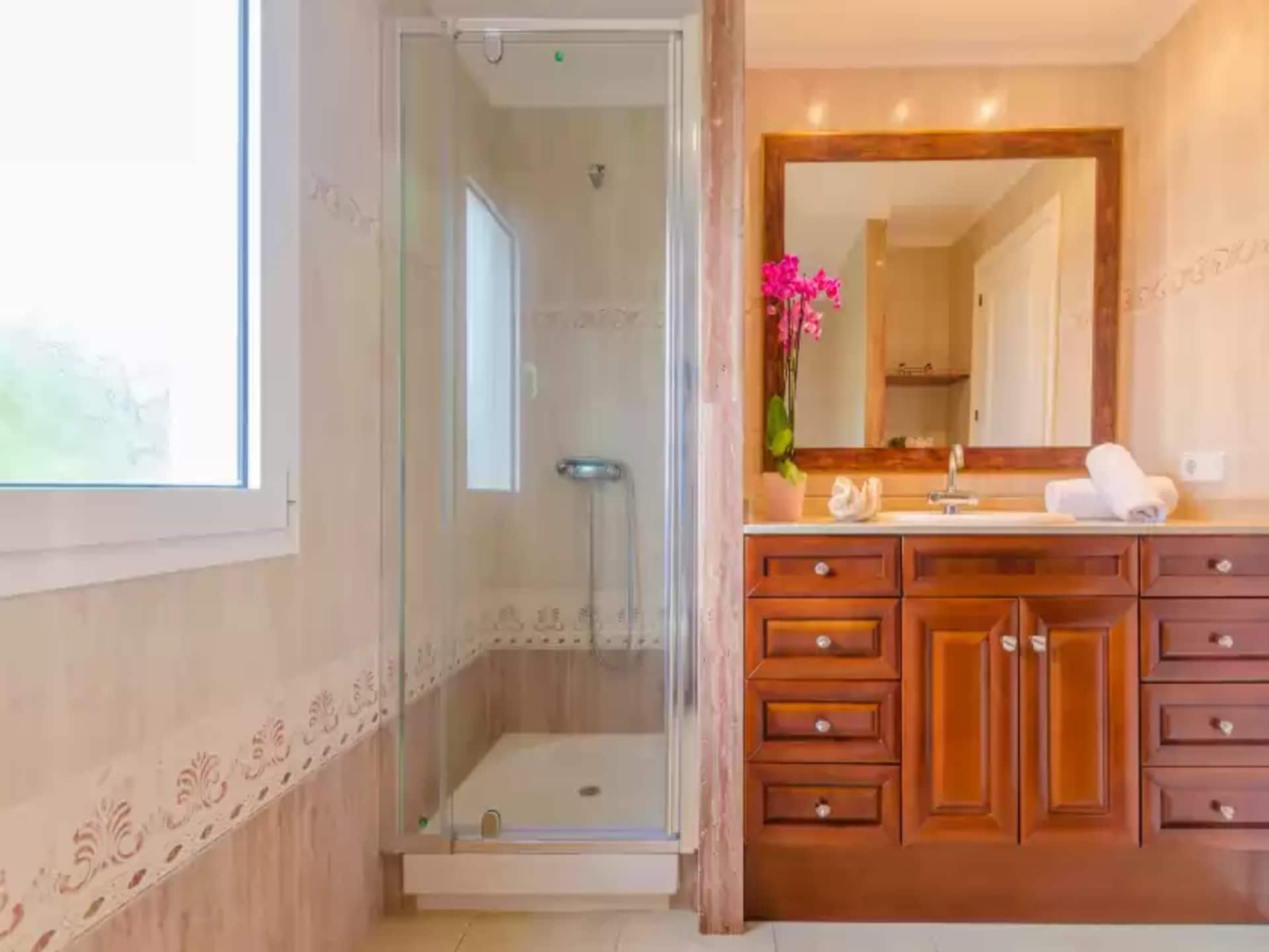 Vrijstaande villa met privézwembad op 950 meter van strand Cala Egos - foto 24