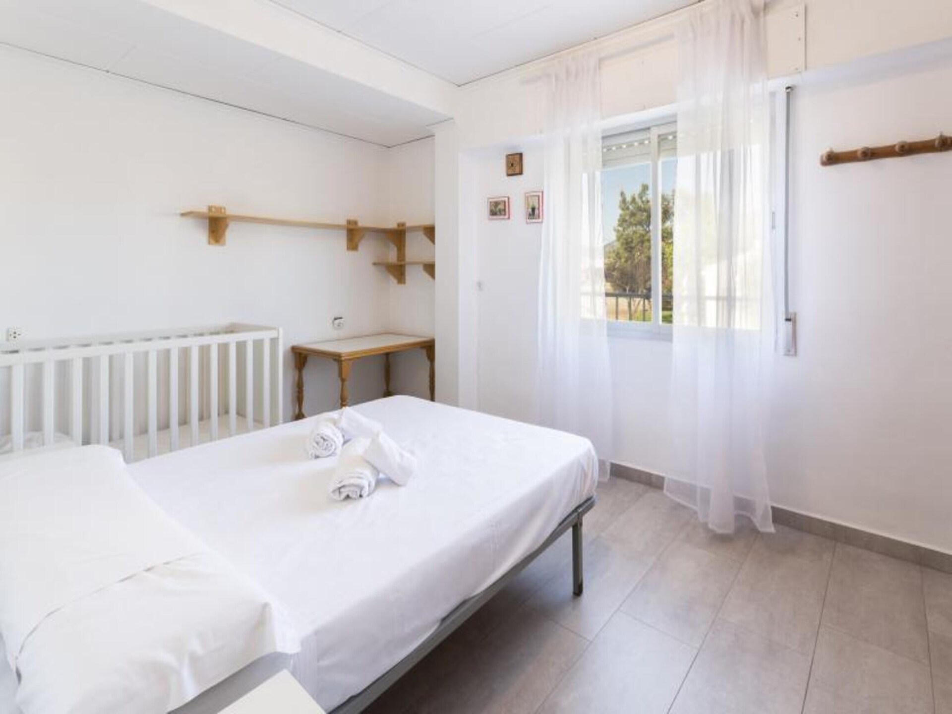 Licht appartement op 300 meter van strand Playa de Oliva met terras - foto 18