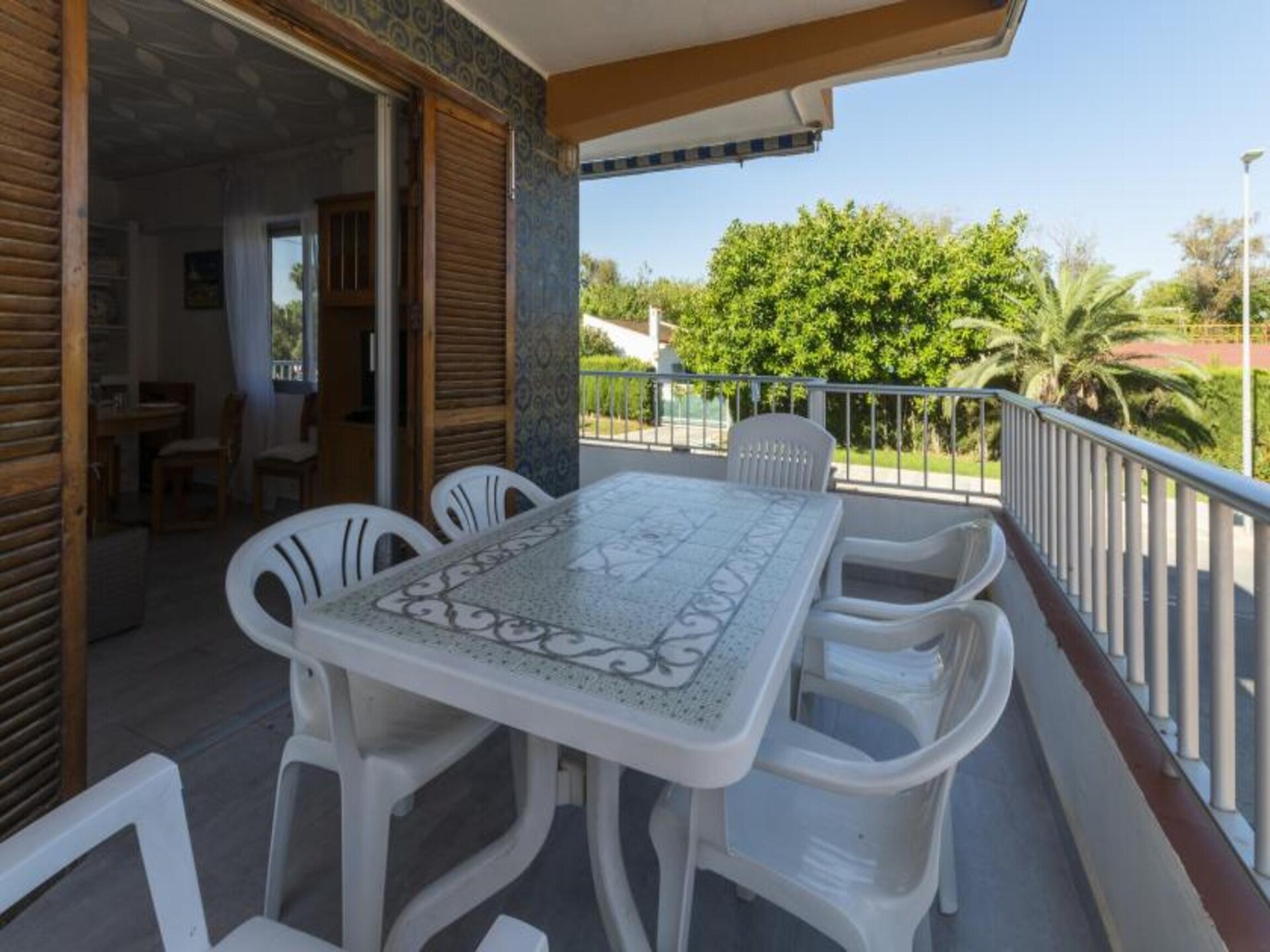 Licht appartement op 300 meter van strand Playa de Oliva met terras - foto 1