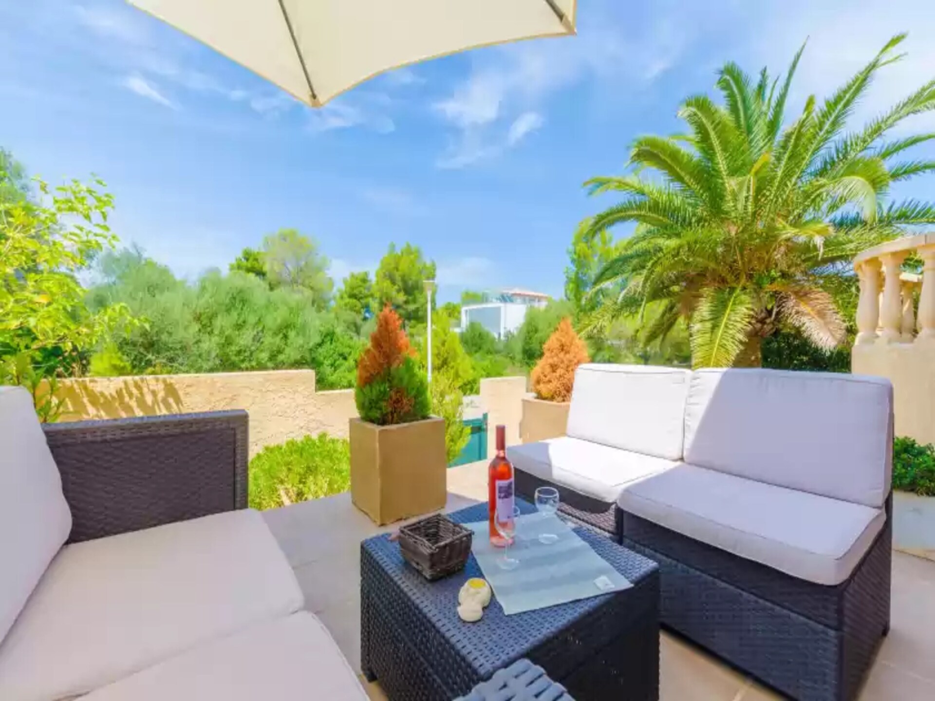 Sfeervolle tent aan de golfbaan in Son Serra De Marina, 500m van strand - foto 24