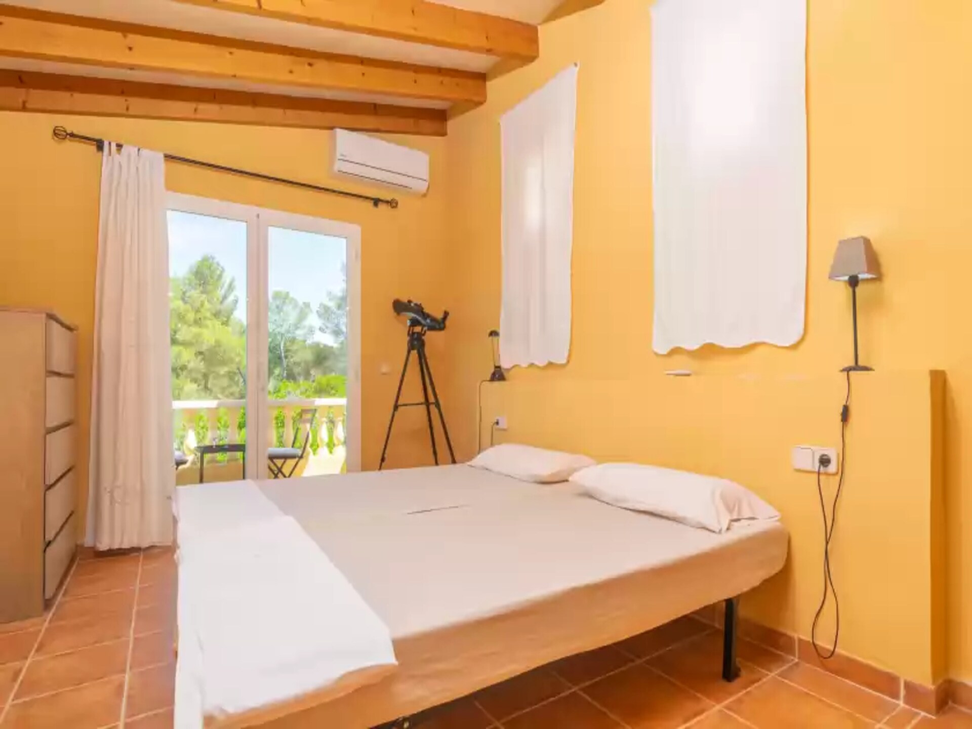 Sfeervolle tent aan de golfbaan in Son Serra De Marina, 500m van strand - foto 18