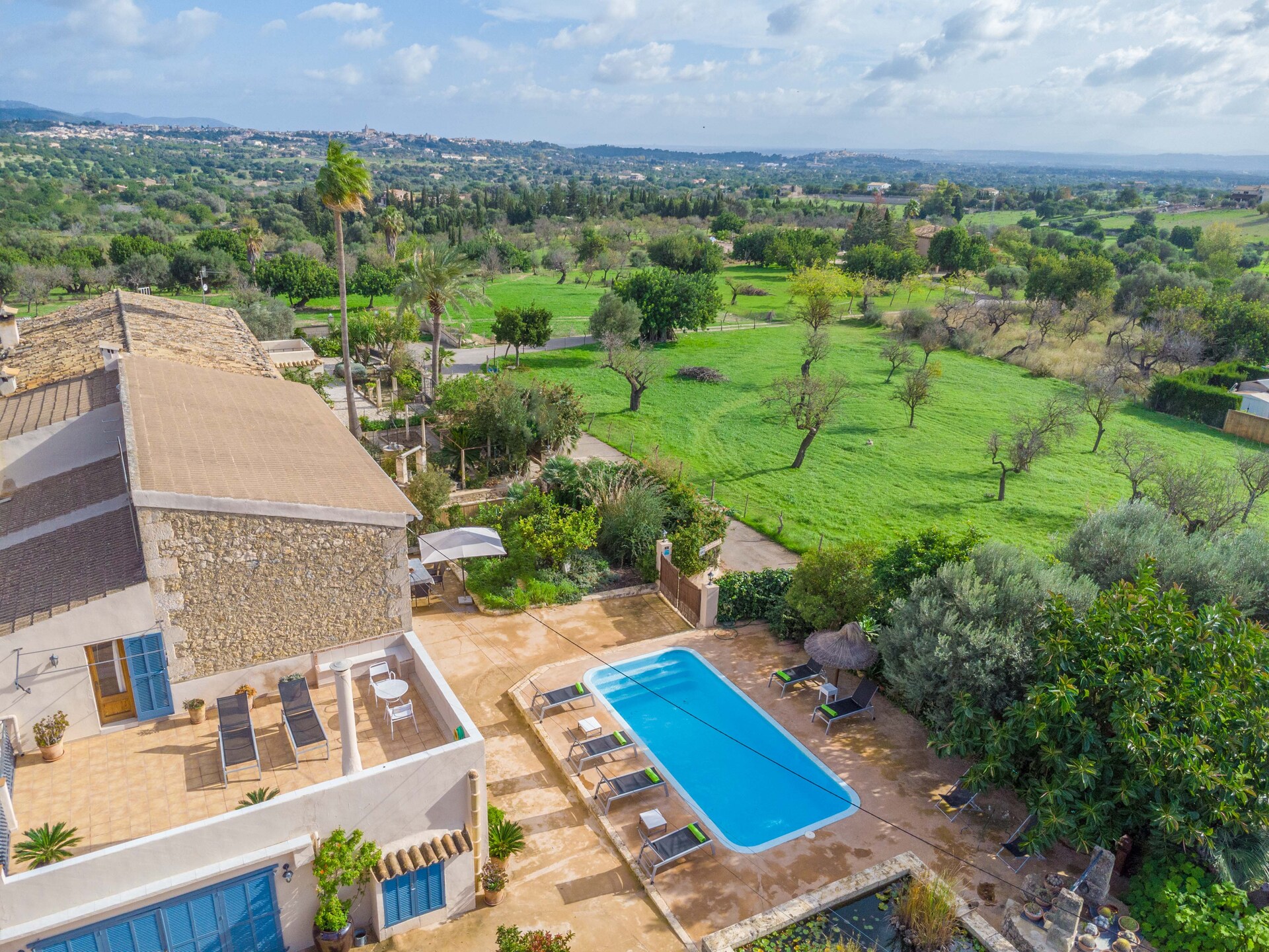 Can Salvador: Vrijstaande villa aan de golfbaan bij Moscari - foto 39
