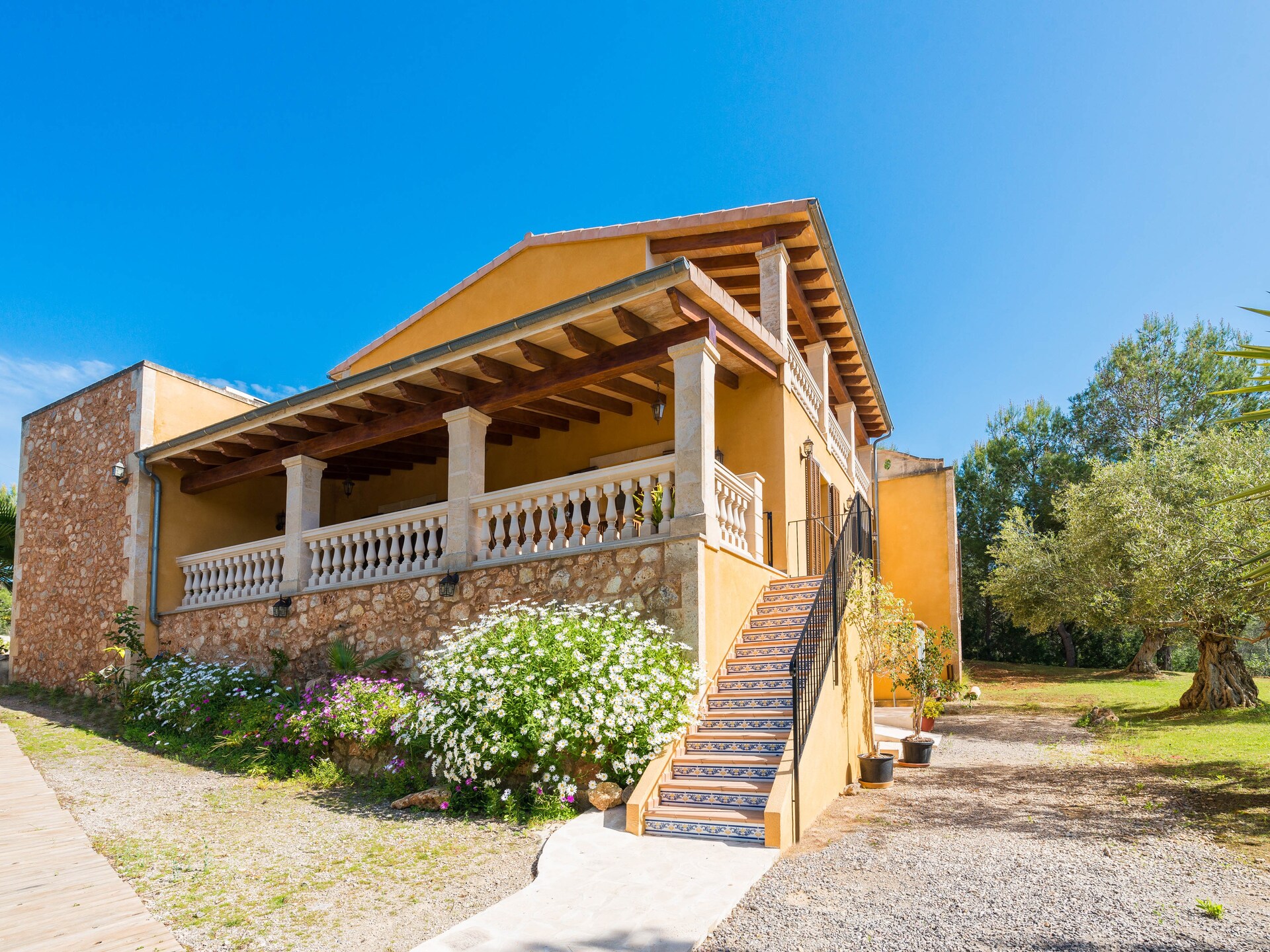 Villa S'aguait: Oase van rust aan de golfbaan bij Porto Colom - foto 1