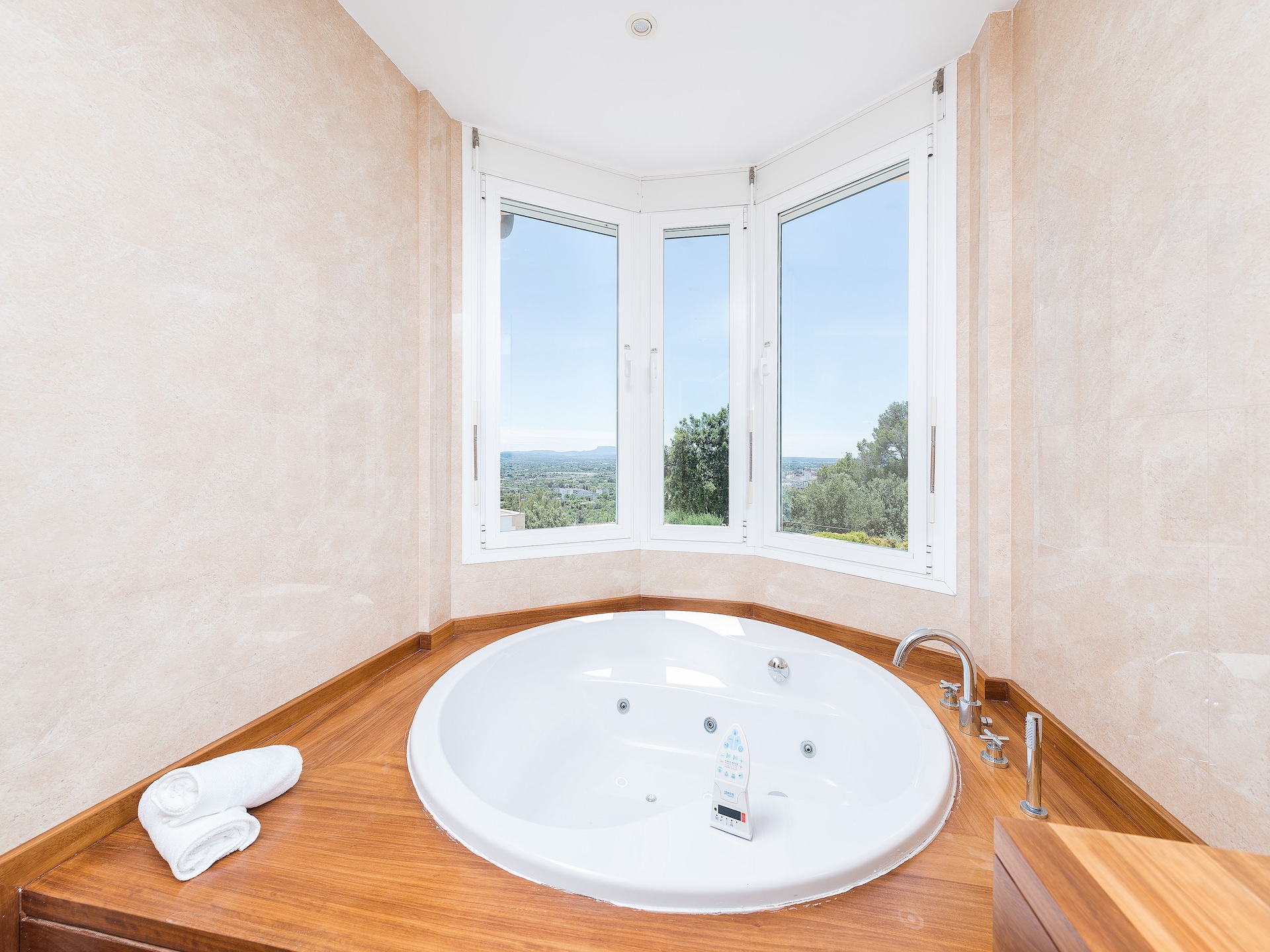 8-persoons villa in Inca met privézwembad en prachtig uitzicht - foto 12