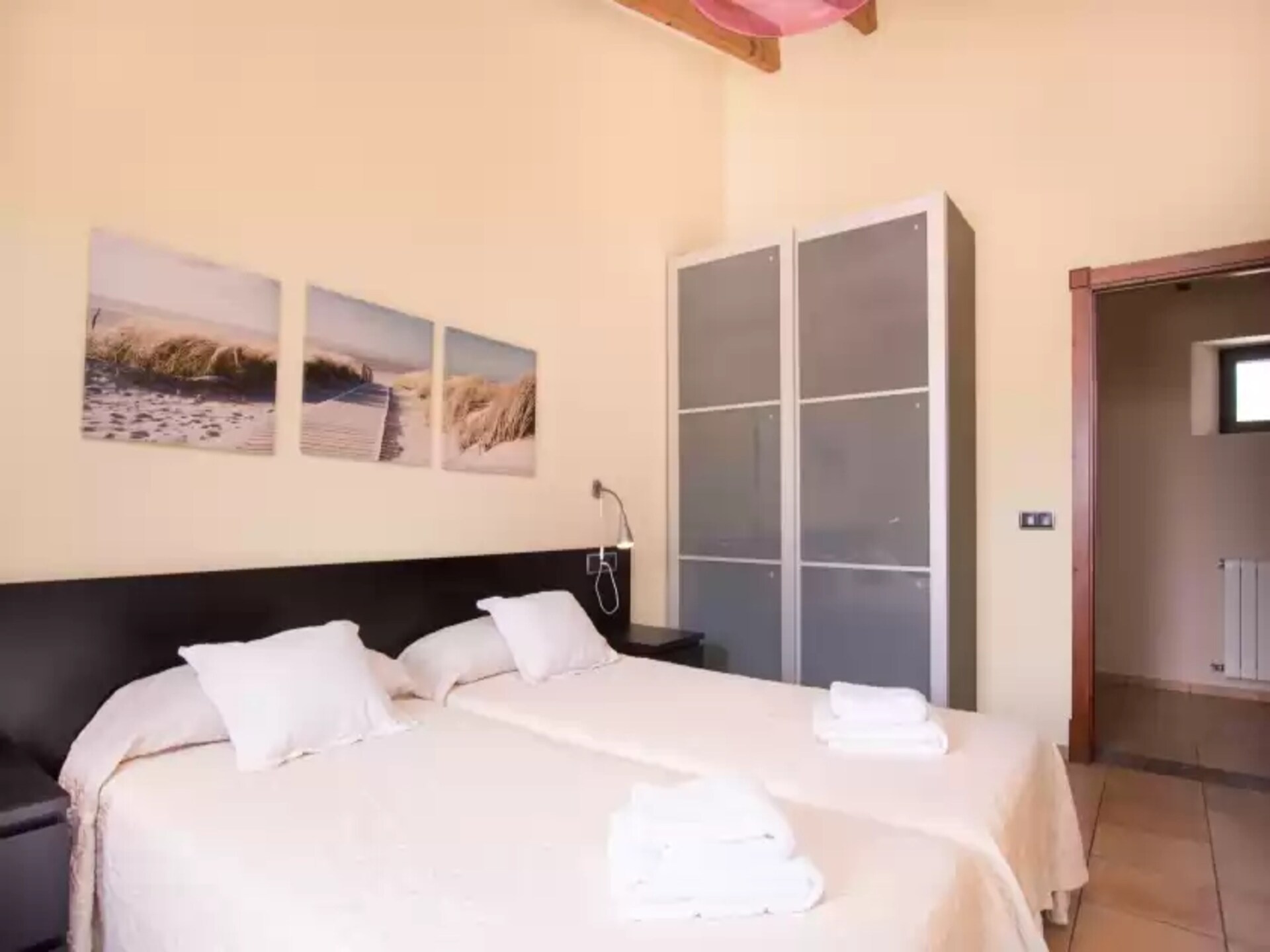Authentieke villa aan de voet van de Tramuntana met privézwembad en gastenverblijf - foto 21