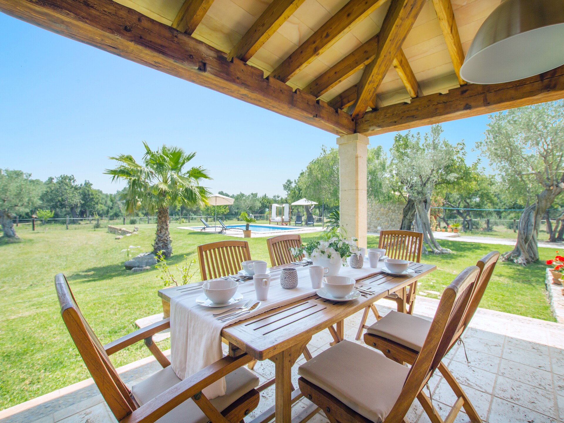 Authentieke villa aan de voet van de Tramuntana met privézwembad en gastenverblijf - foto 27
