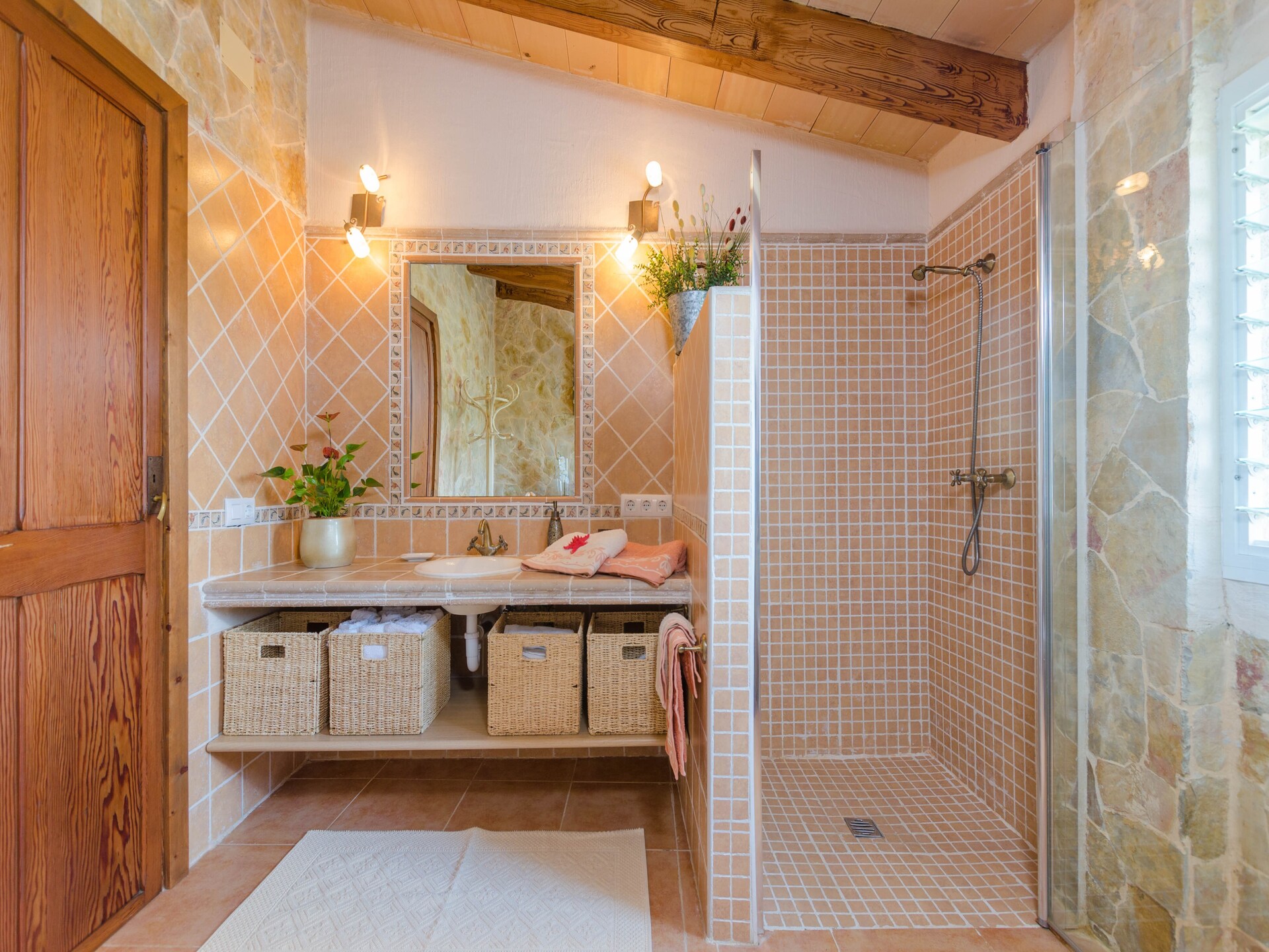 Vrijstaande villa aan golfbaan Muro met privézwembad en jacuzzi - foto 23