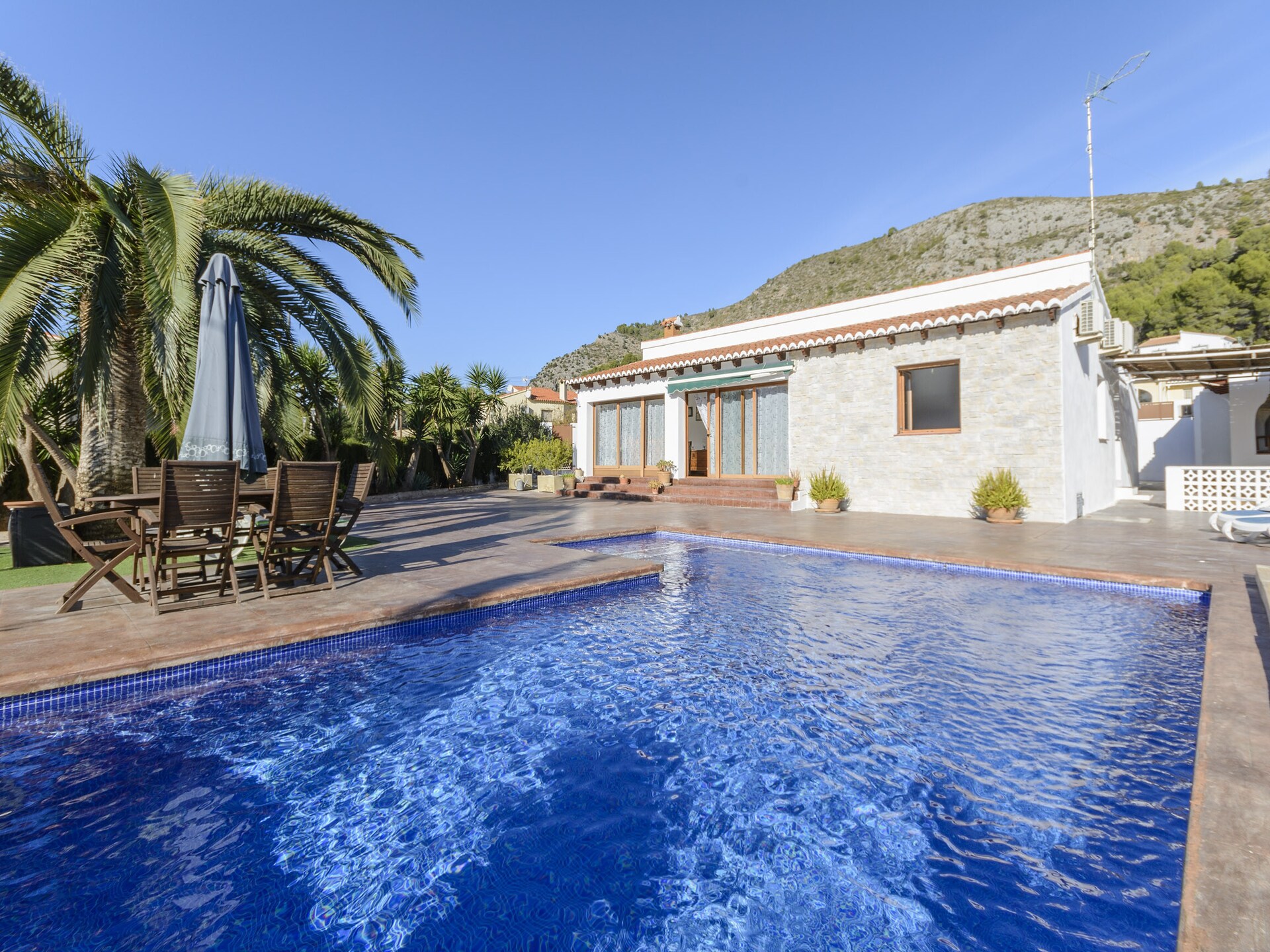 Vrijstaande villa met privézwembad en bergzicht in Alcalalí - foto 8