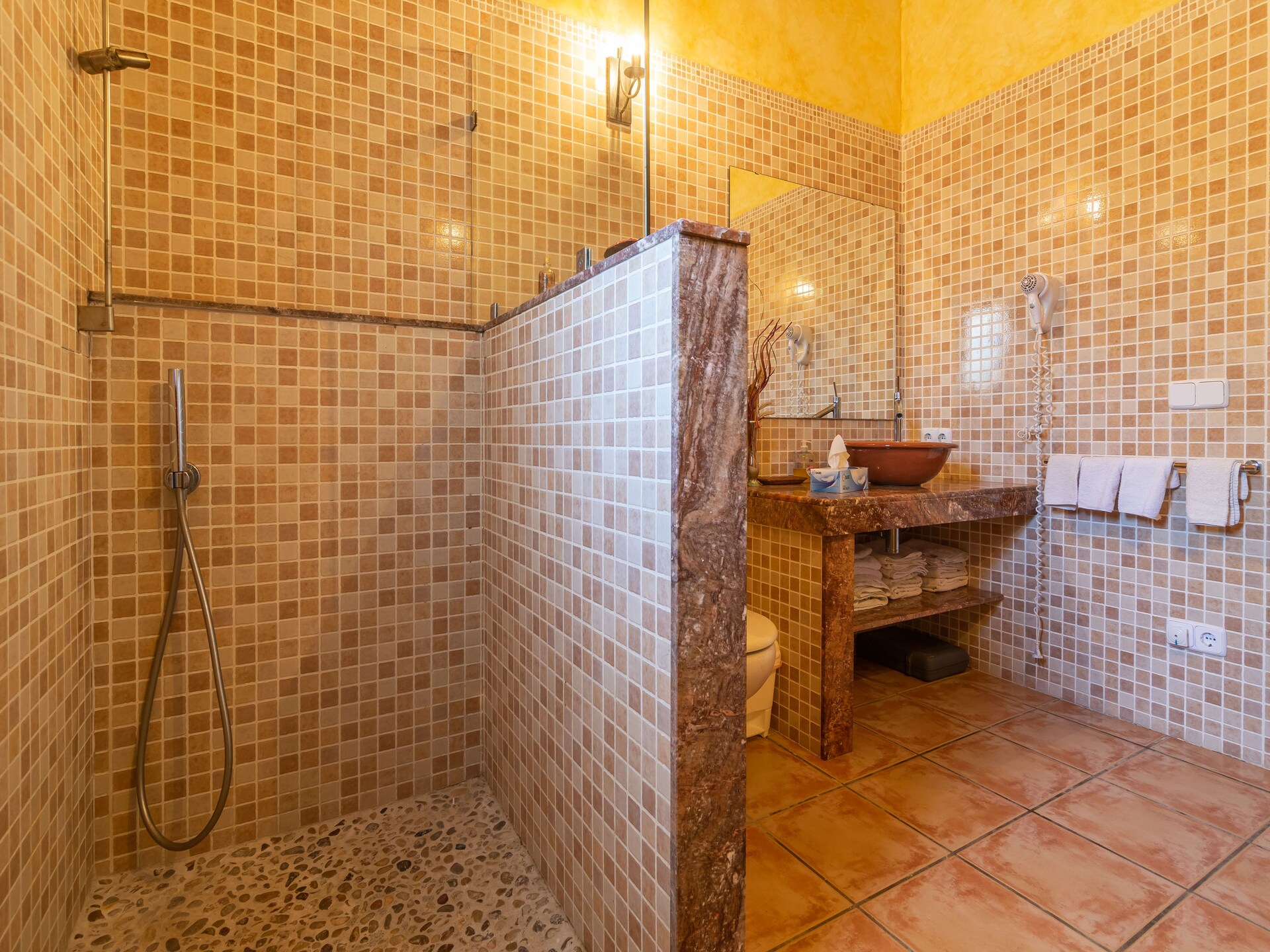 Vrijstaande villa met privézwembad en golfbaan nabij Manacor - foto 15