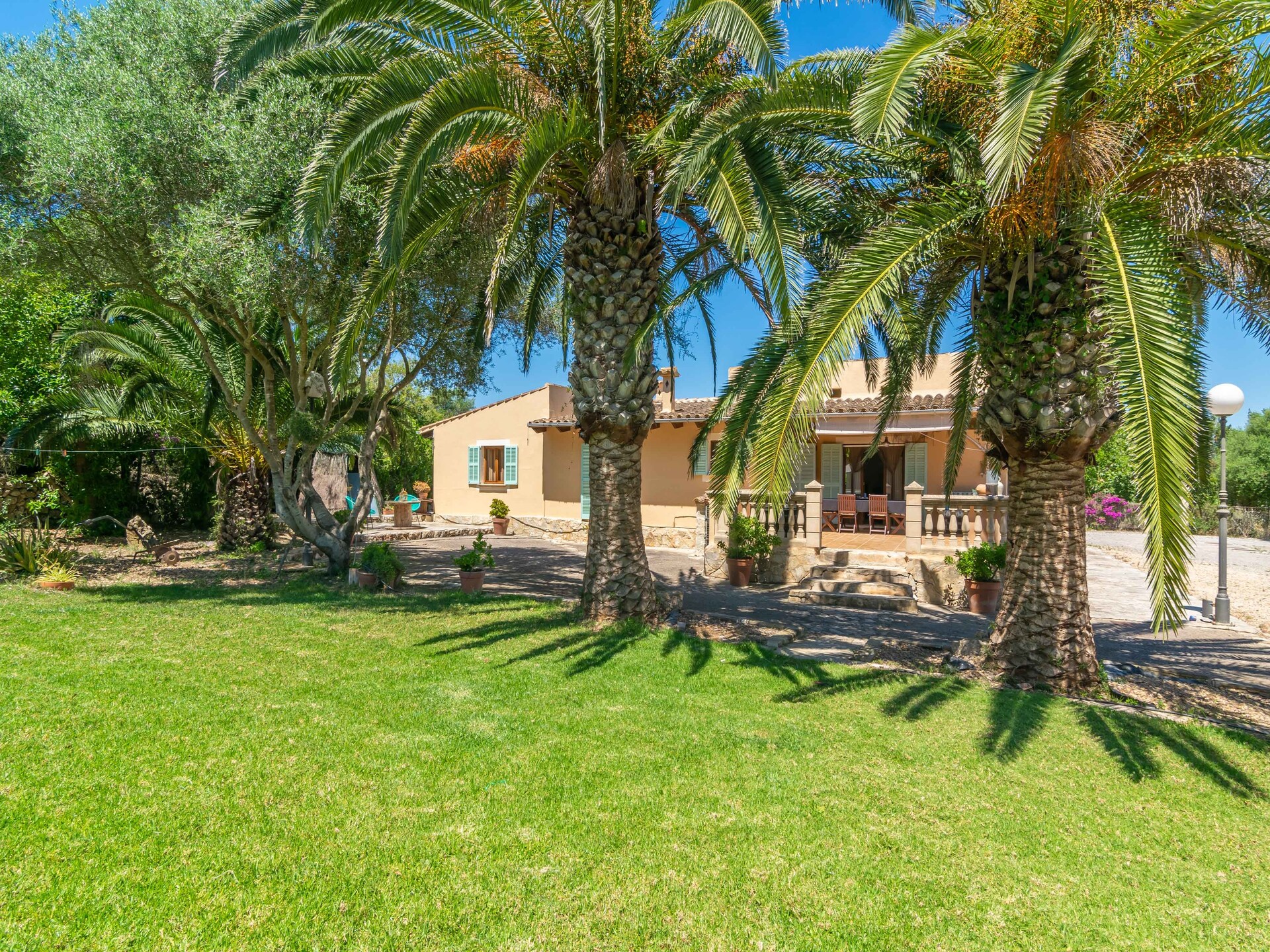Vrijstaande villa met privézwembad en golfbaan nabij Manacor - foto 22
