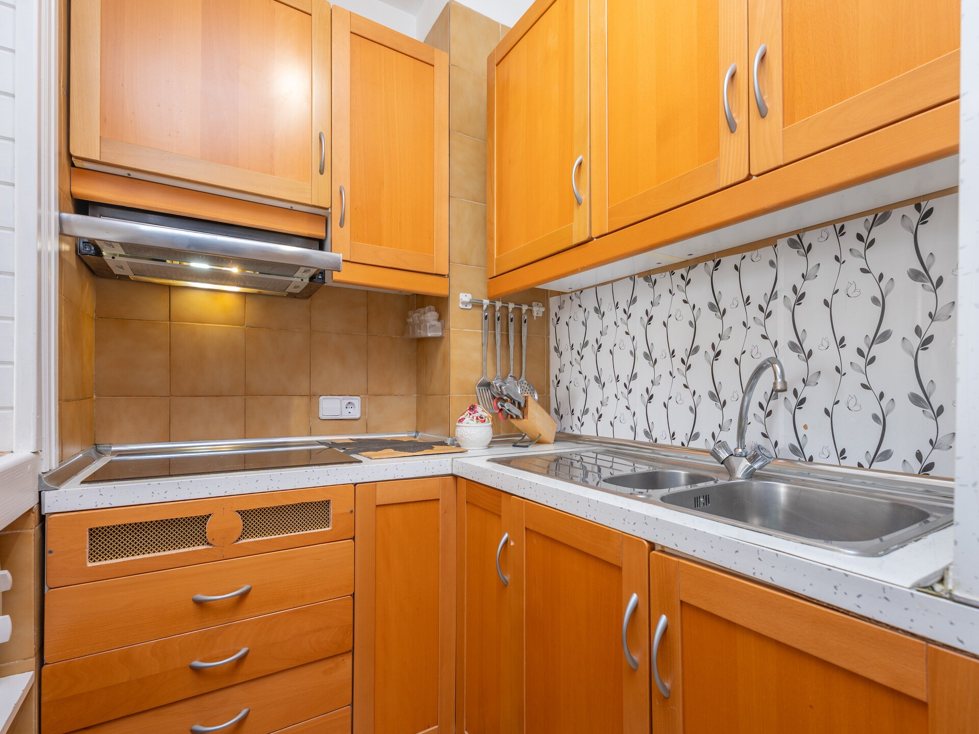Modern appartement aan golfbaan met bergzicht, op 1 km van het strand - foto 11