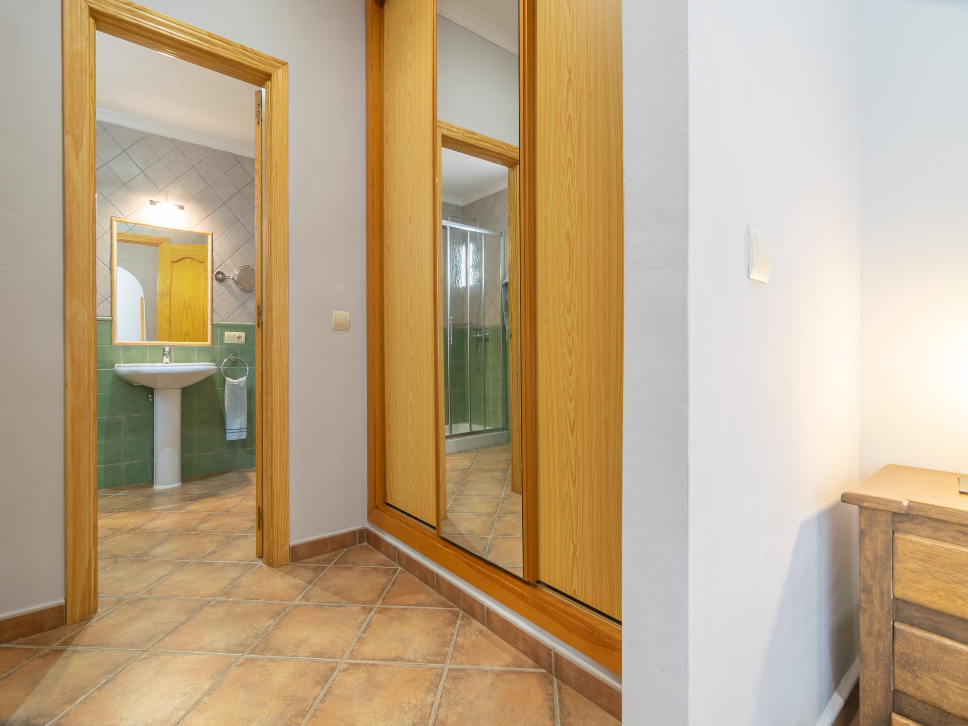 Vrijstaande villa aan de golfbaan bij Llucmajor met privézwembad - foto 23