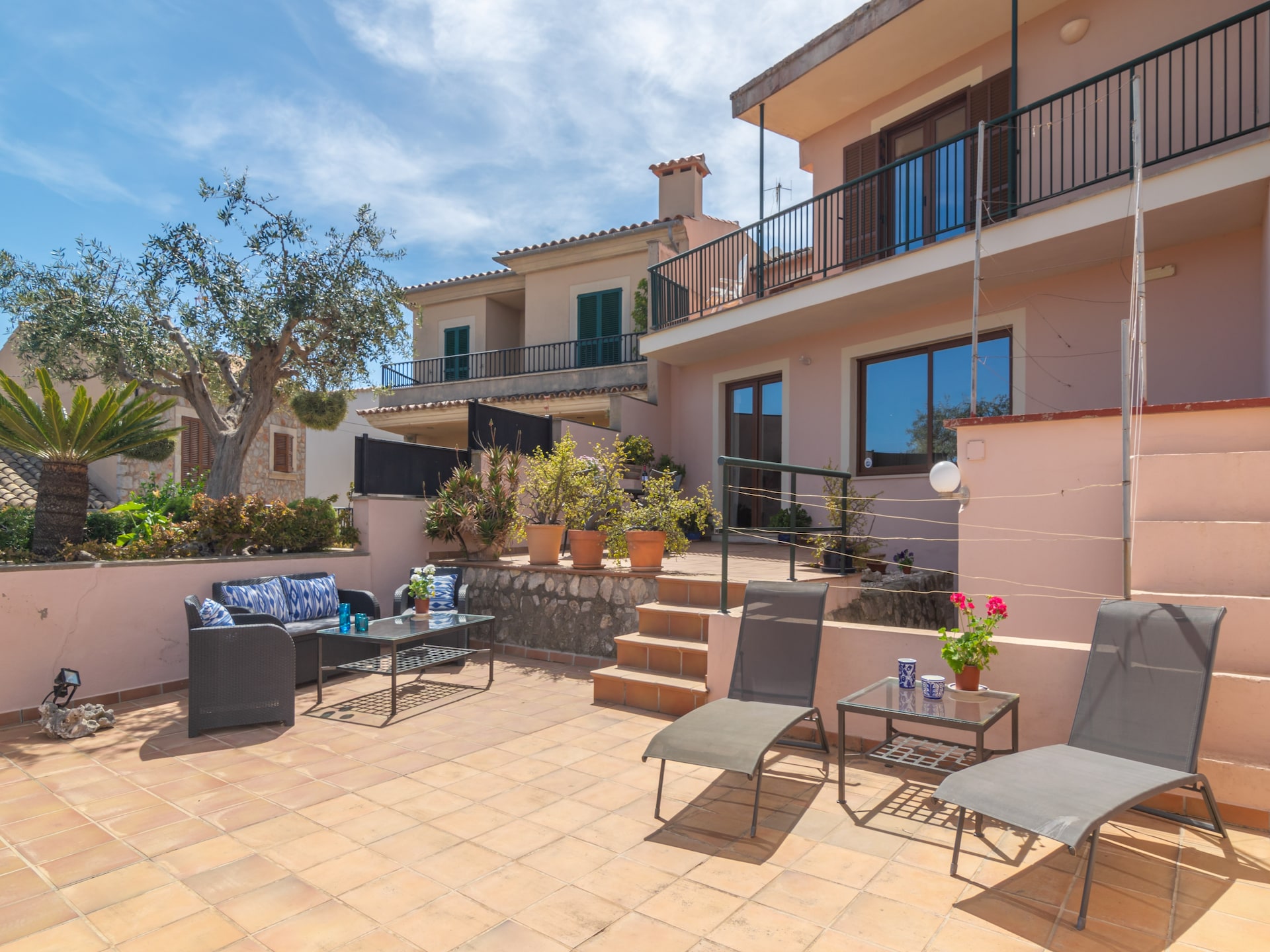 Authentieke Mallorcaanse villa met privézwembad aan de golfbaan in Campanet - foto 2